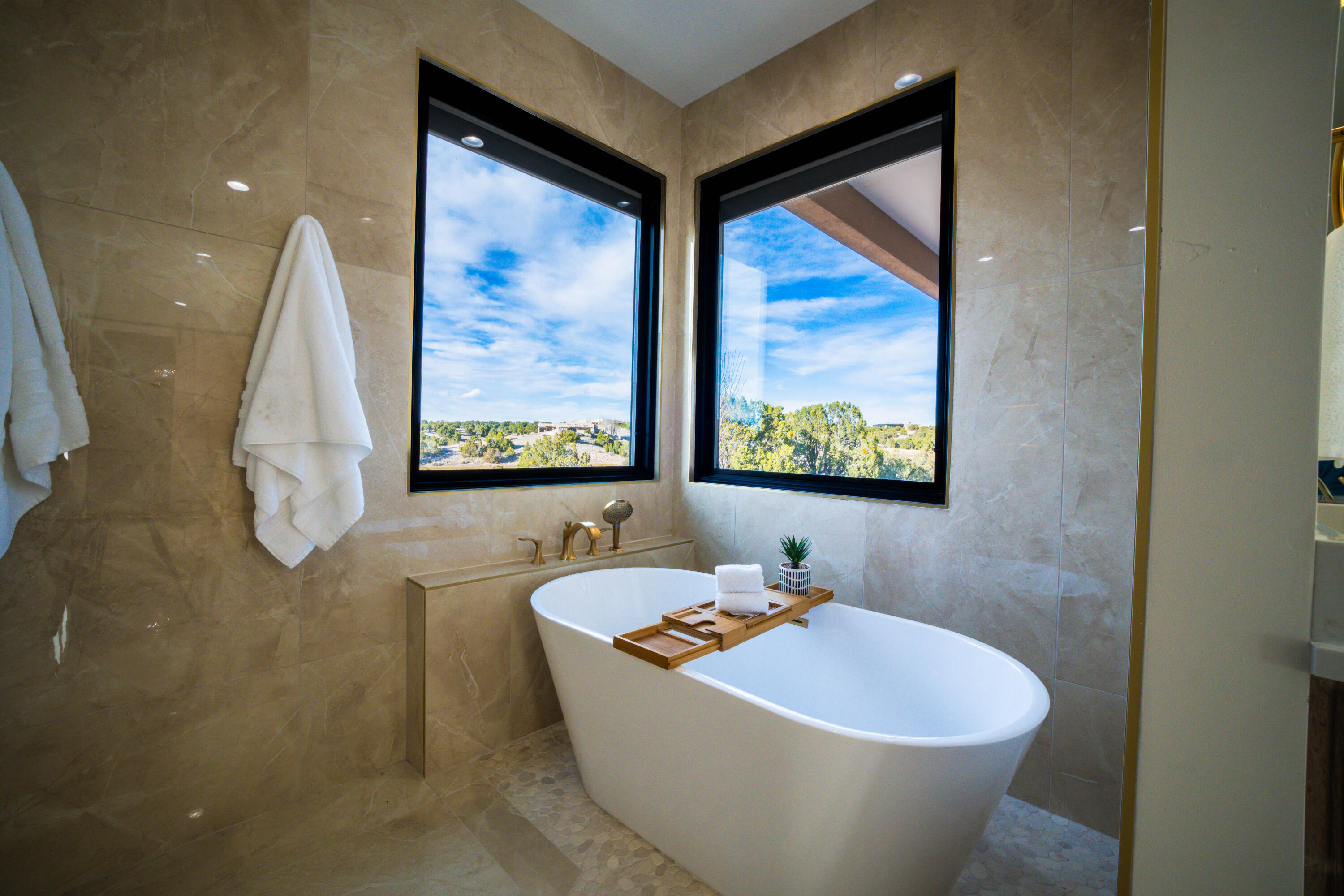 9 Tamarisk Trail