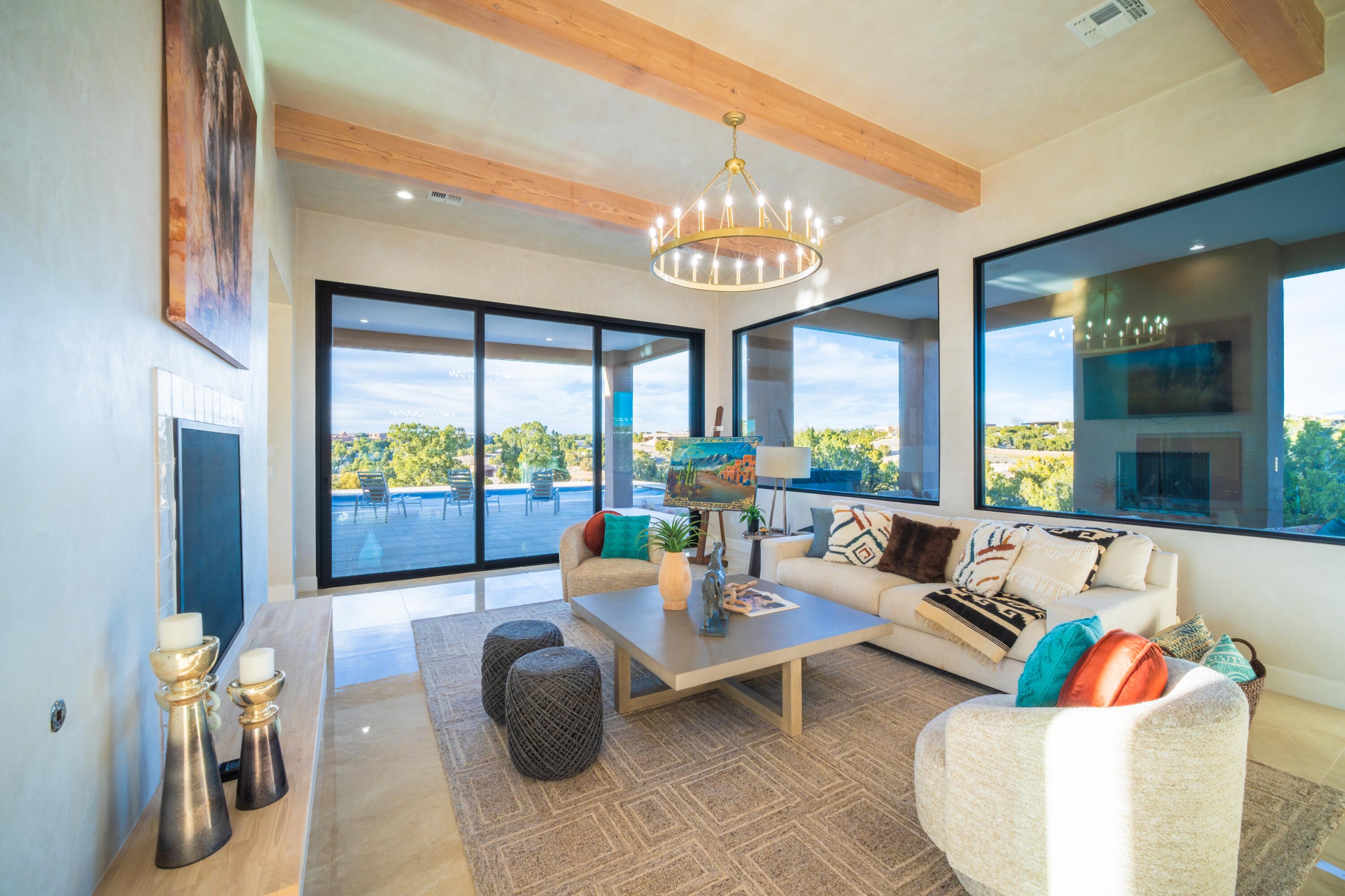 9 Tamarisk Trail