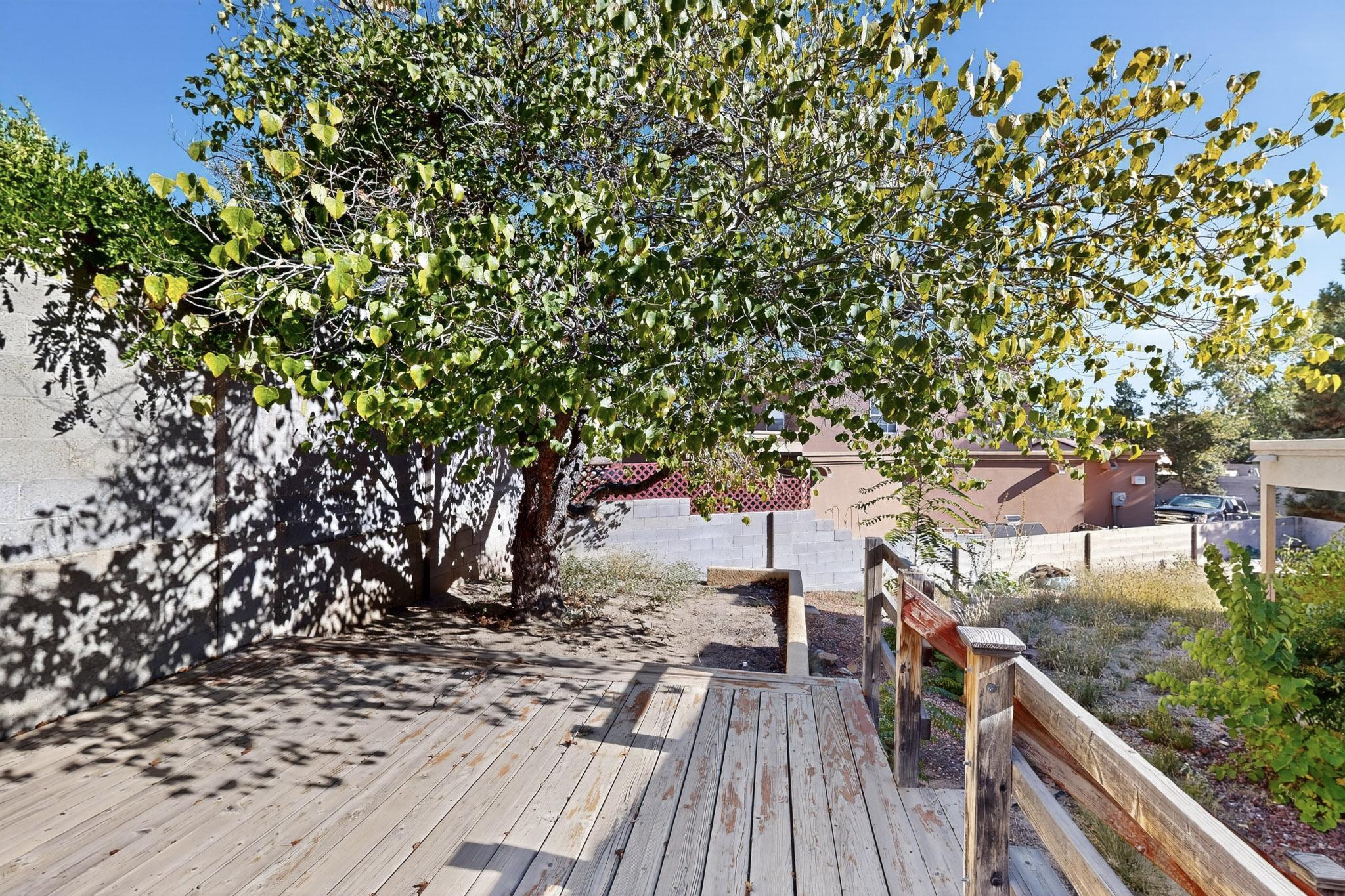 5333 ROANOKE Avenue NW