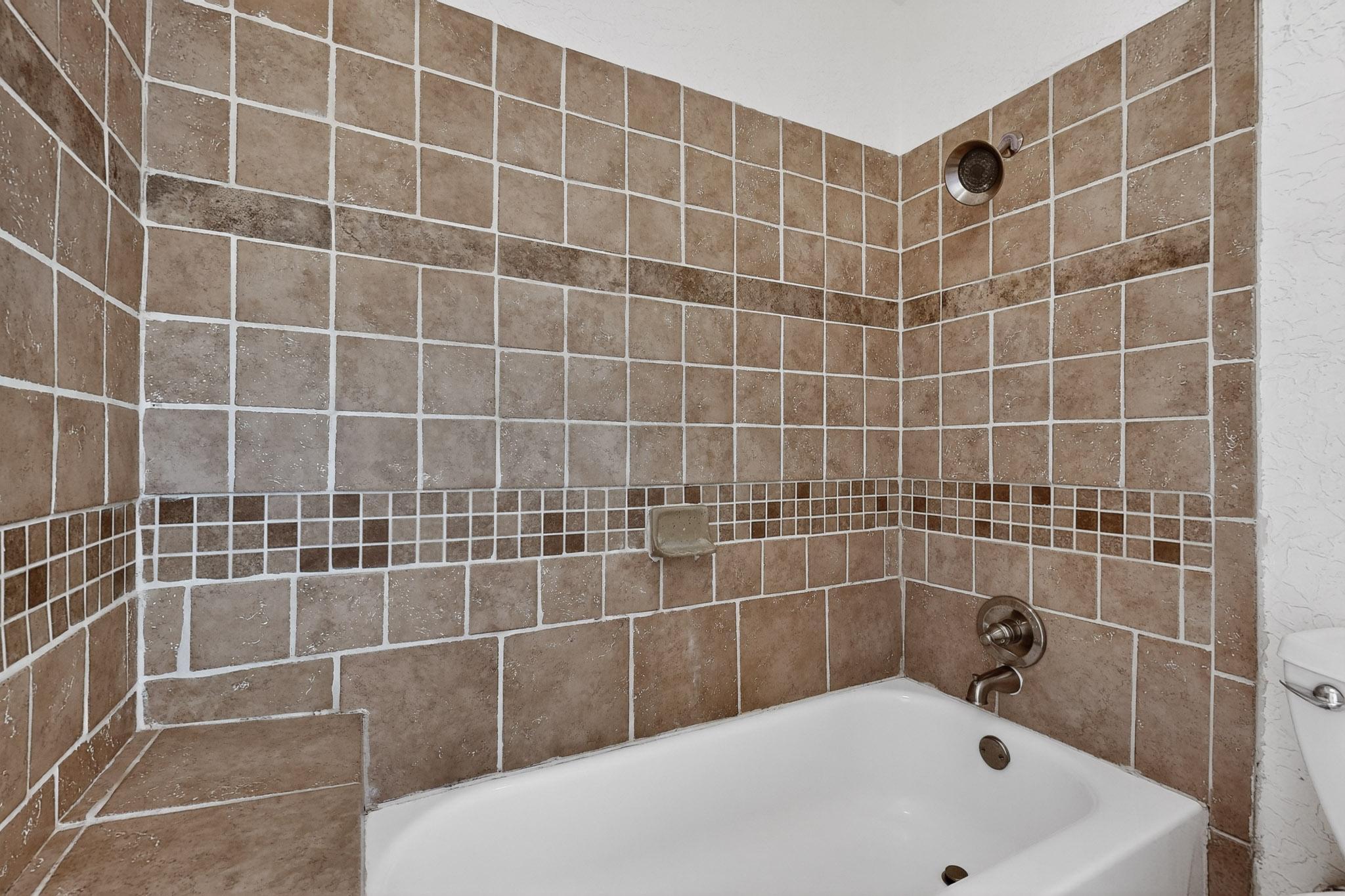 5333 ROANOKE Avenue NW