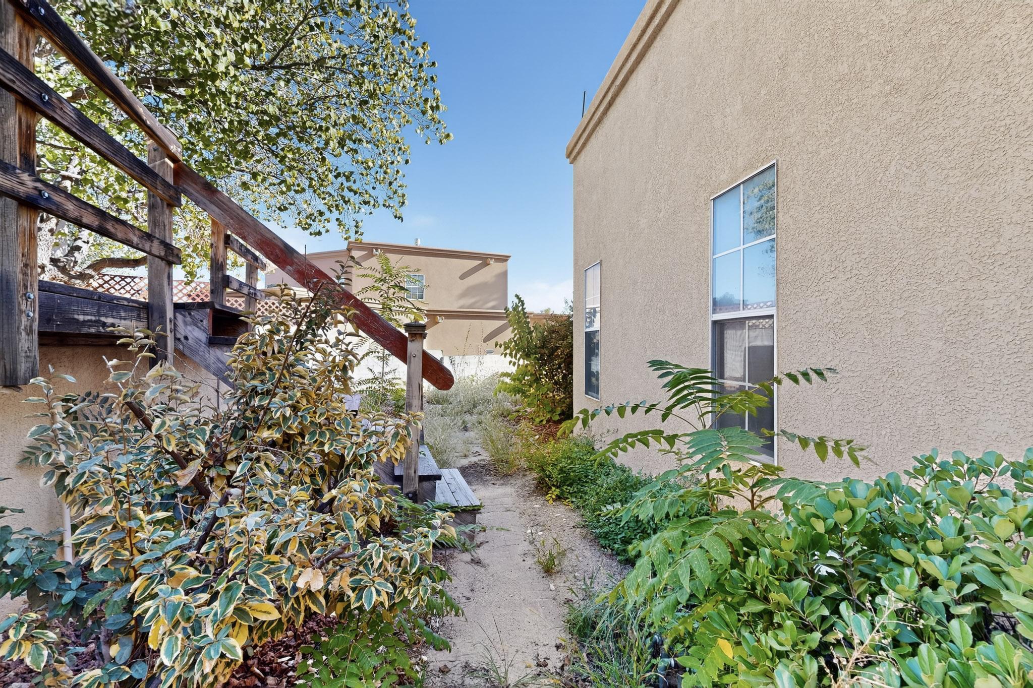 5333 ROANOKE Avenue NW