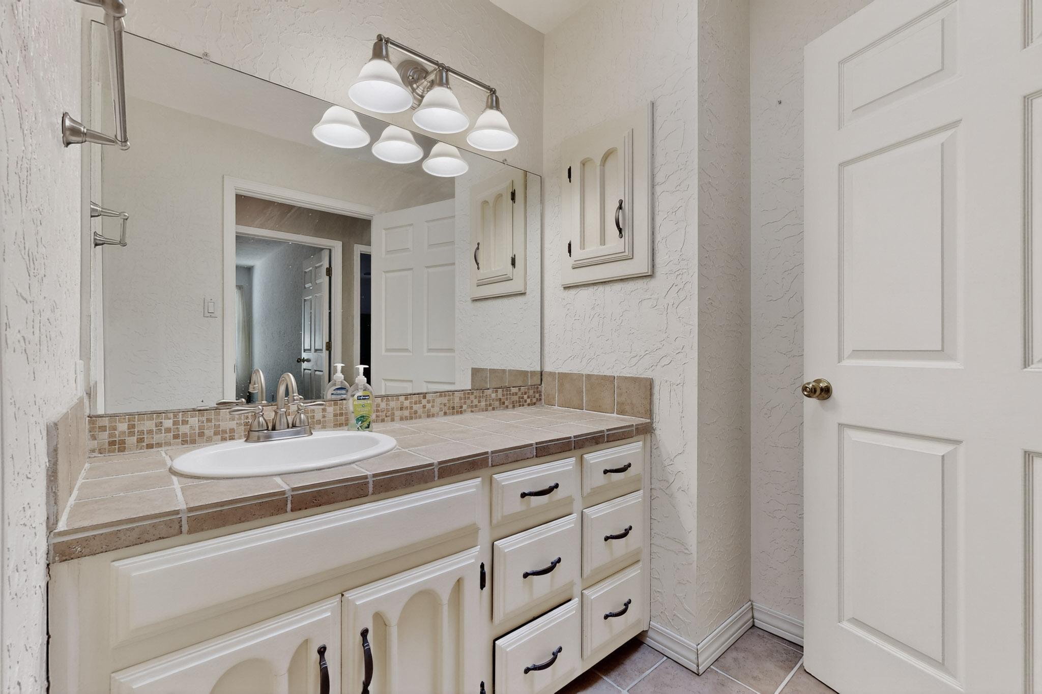 5333 ROANOKE Avenue NW