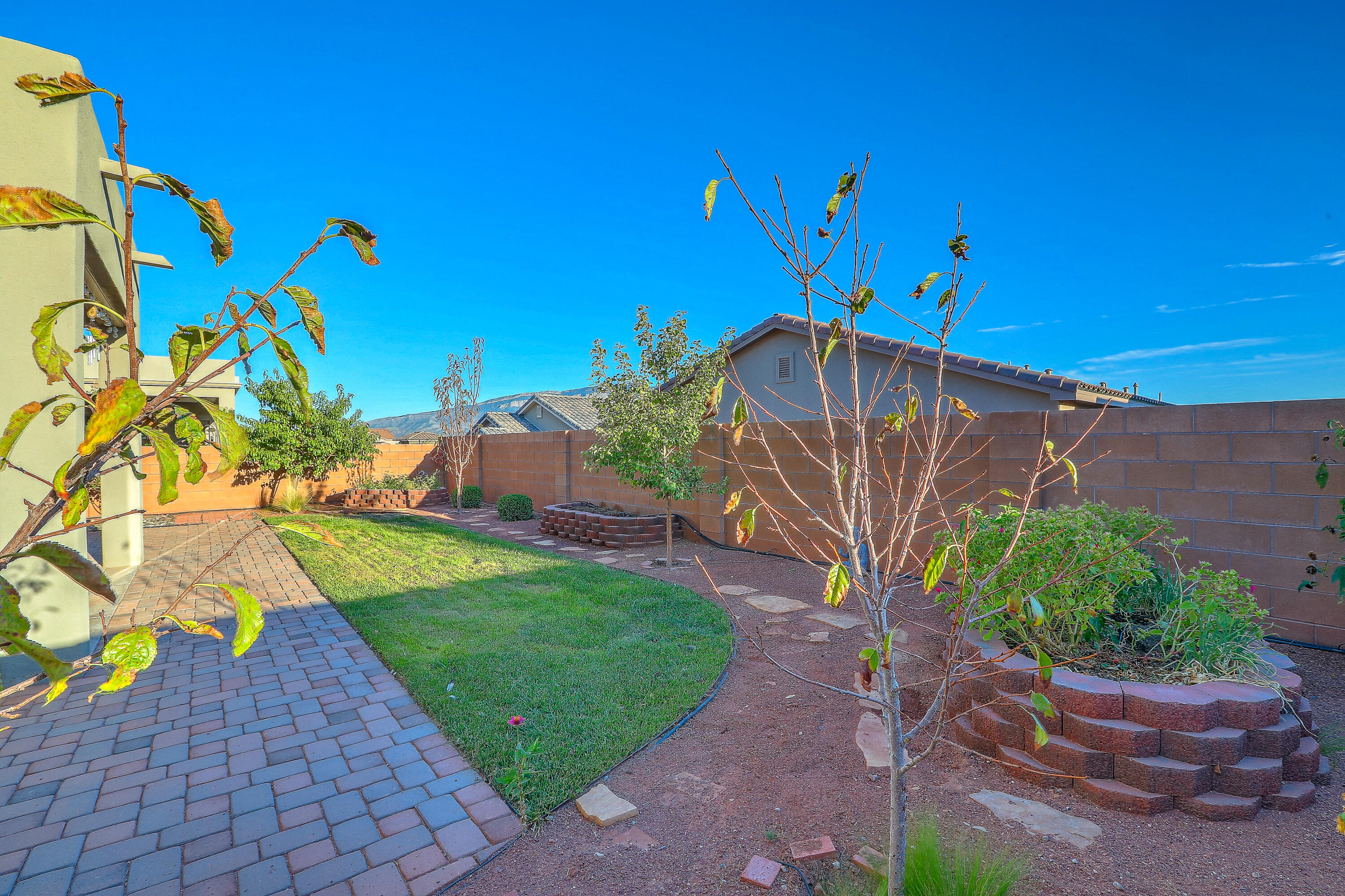 7174 WRANGELL Loop NE