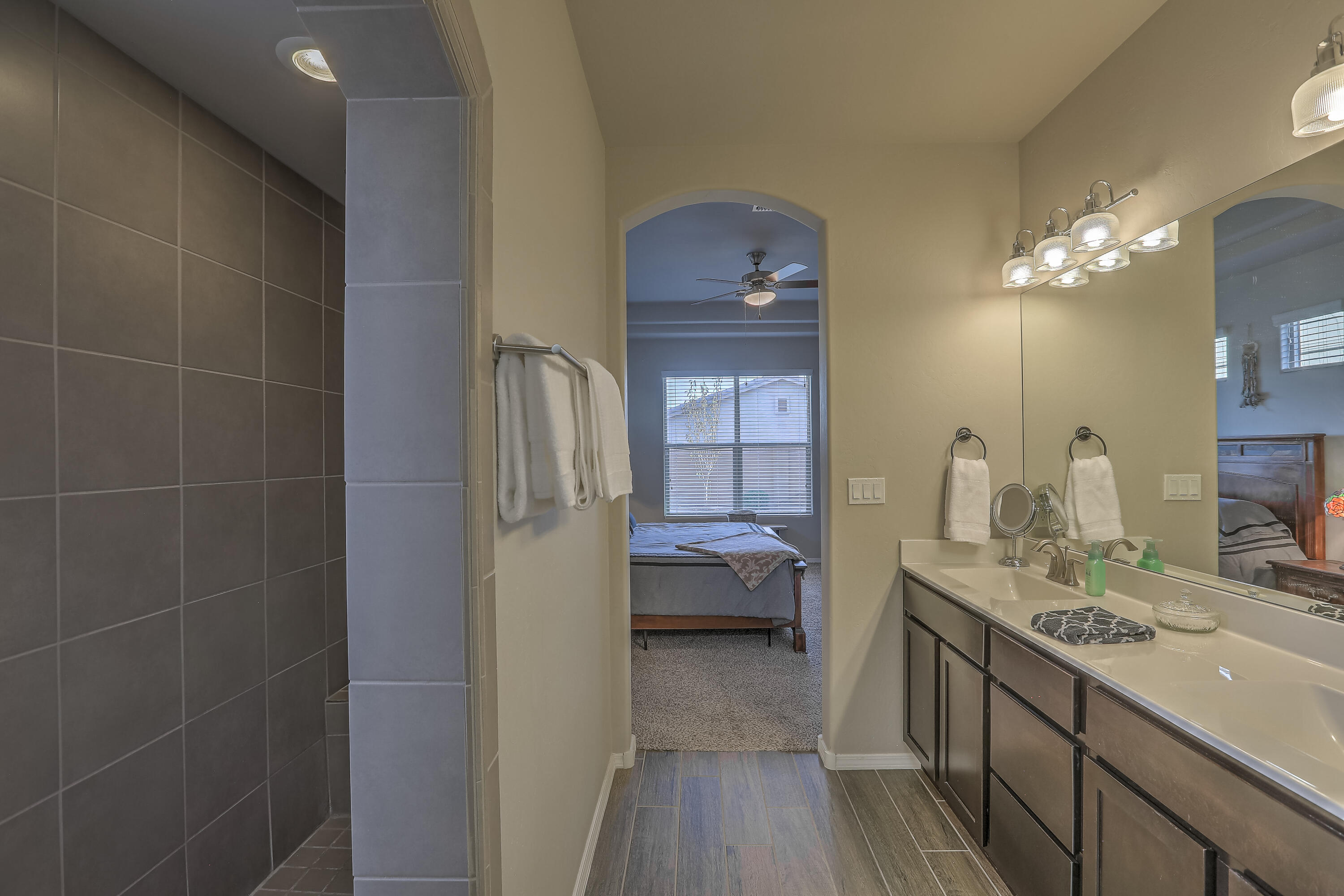 7174 WRANGELL Loop NE