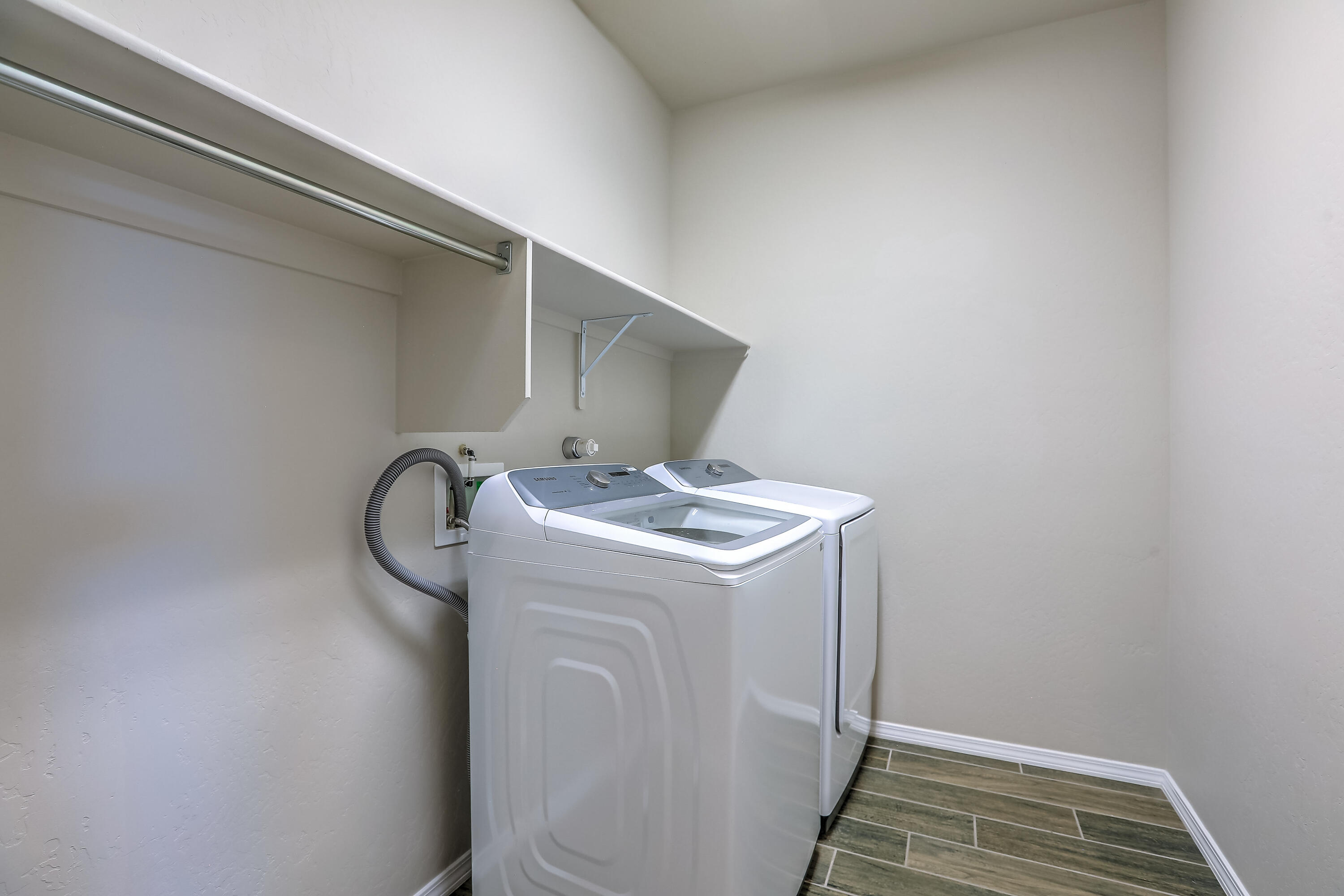 7174 WRANGELL Loop NE