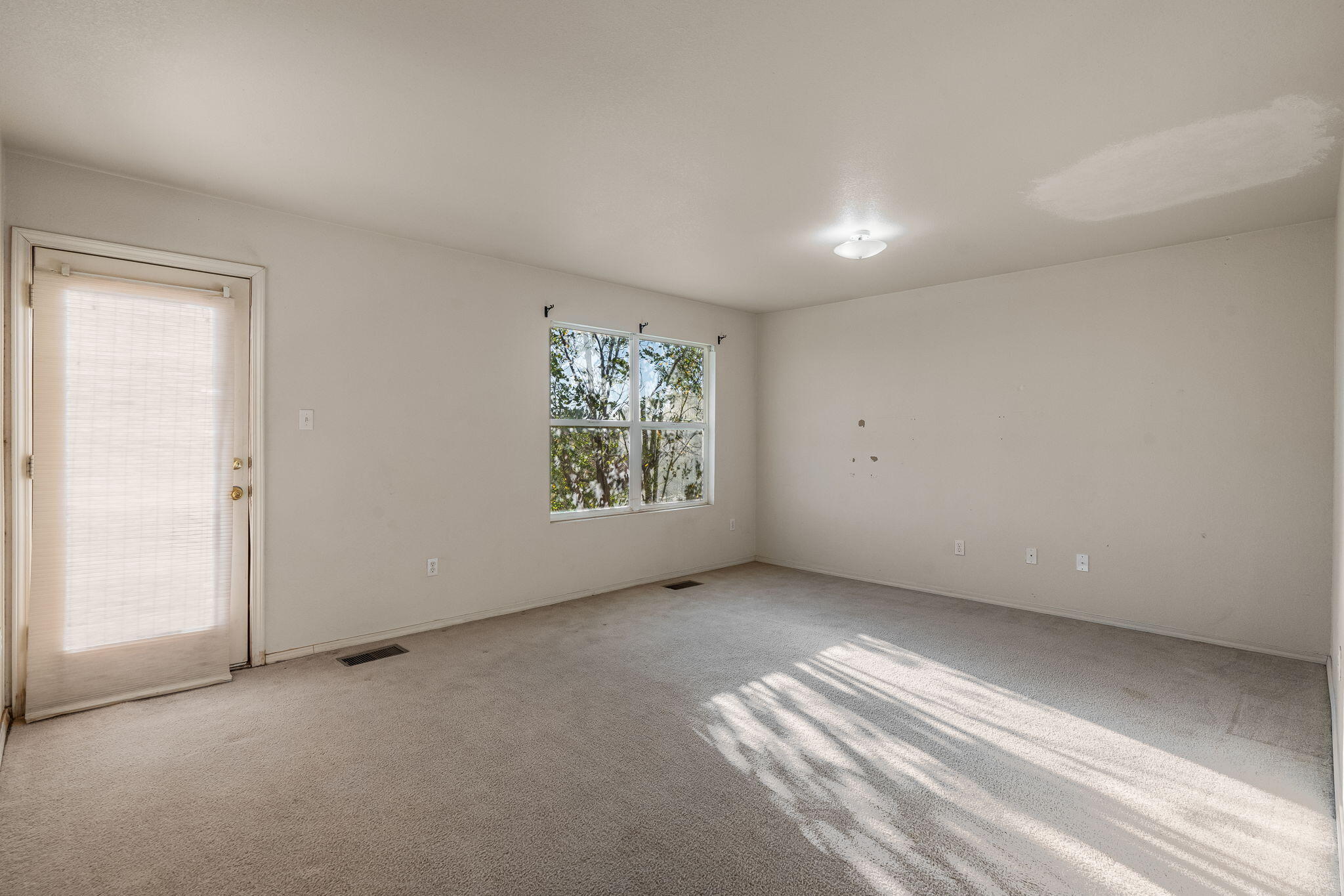 420 SOOTHING MEADOWS Drive NE