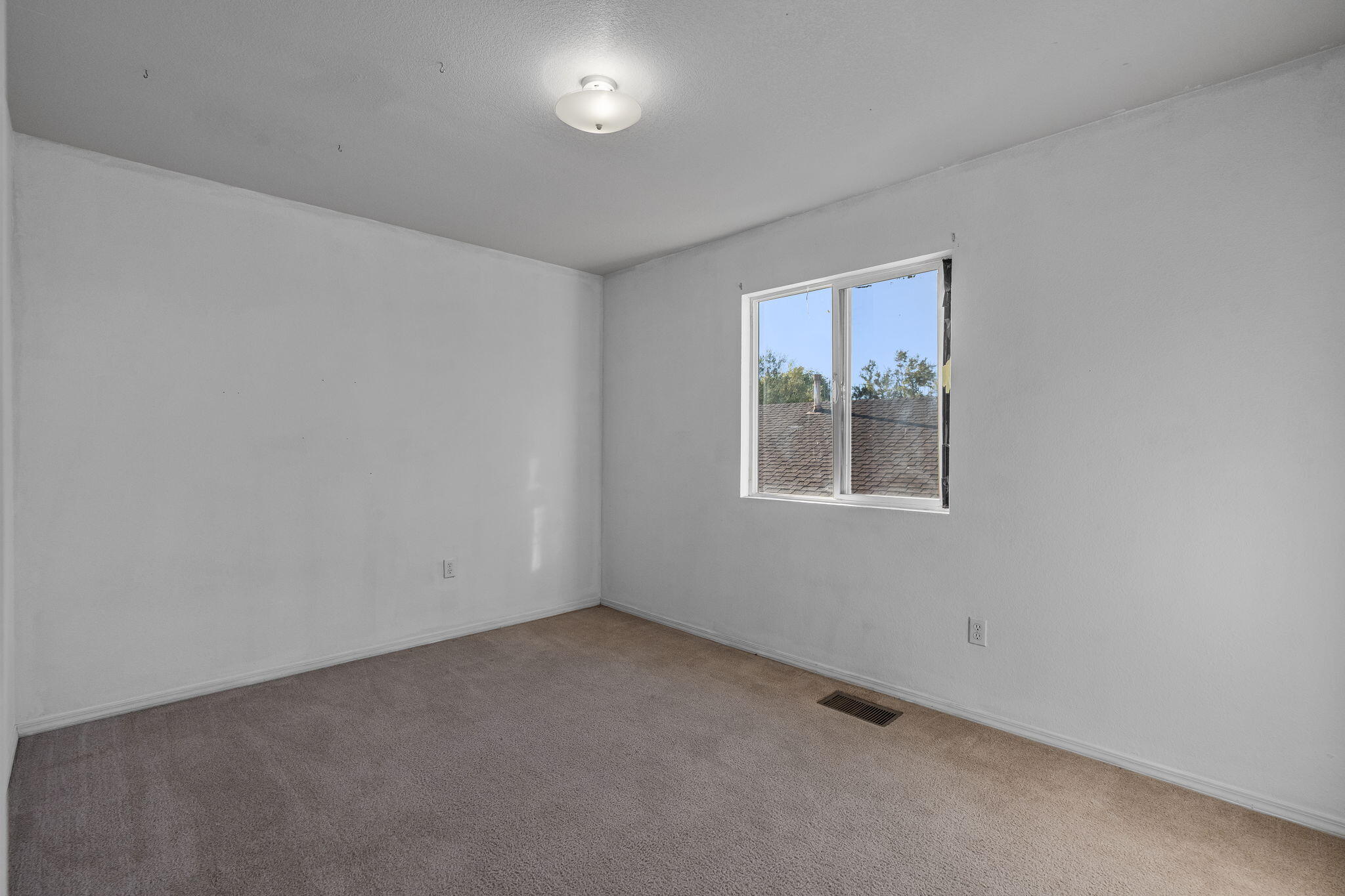 420 SOOTHING MEADOWS Drive NE