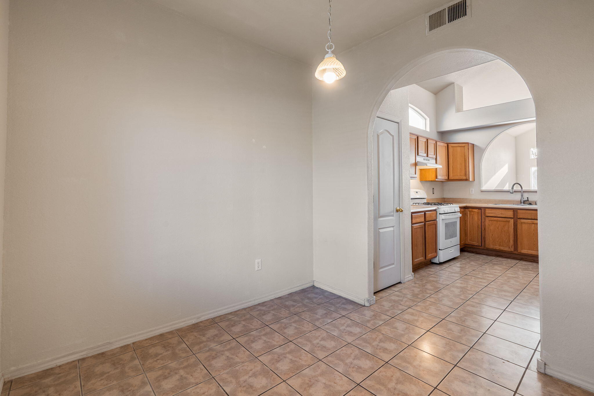 420 SOOTHING MEADOWS Drive NE