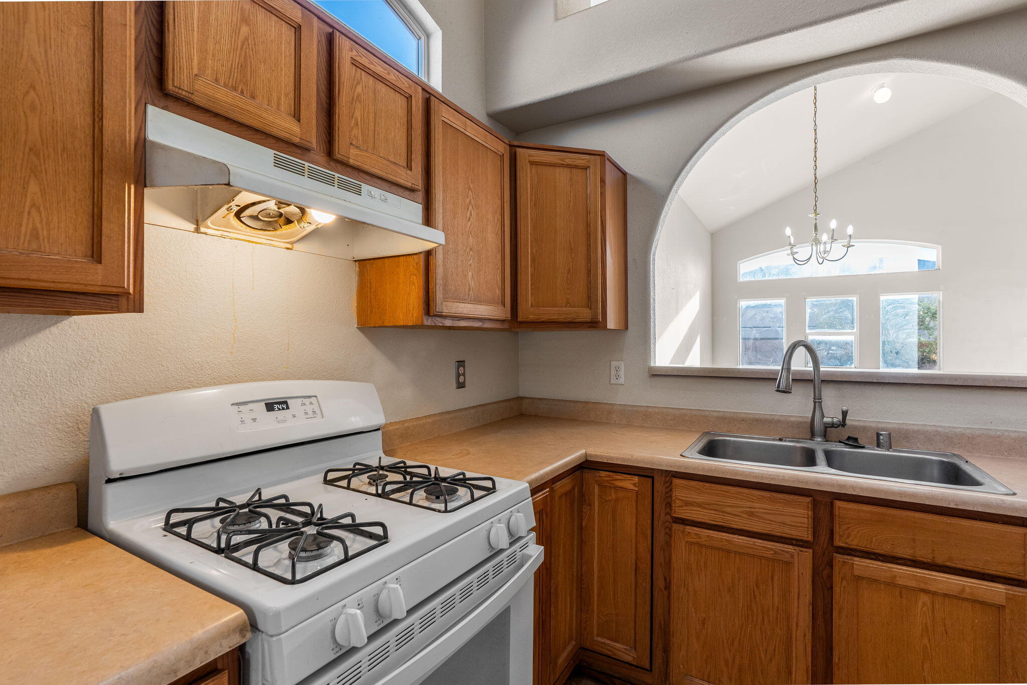 420 SOOTHING MEADOWS Drive NE