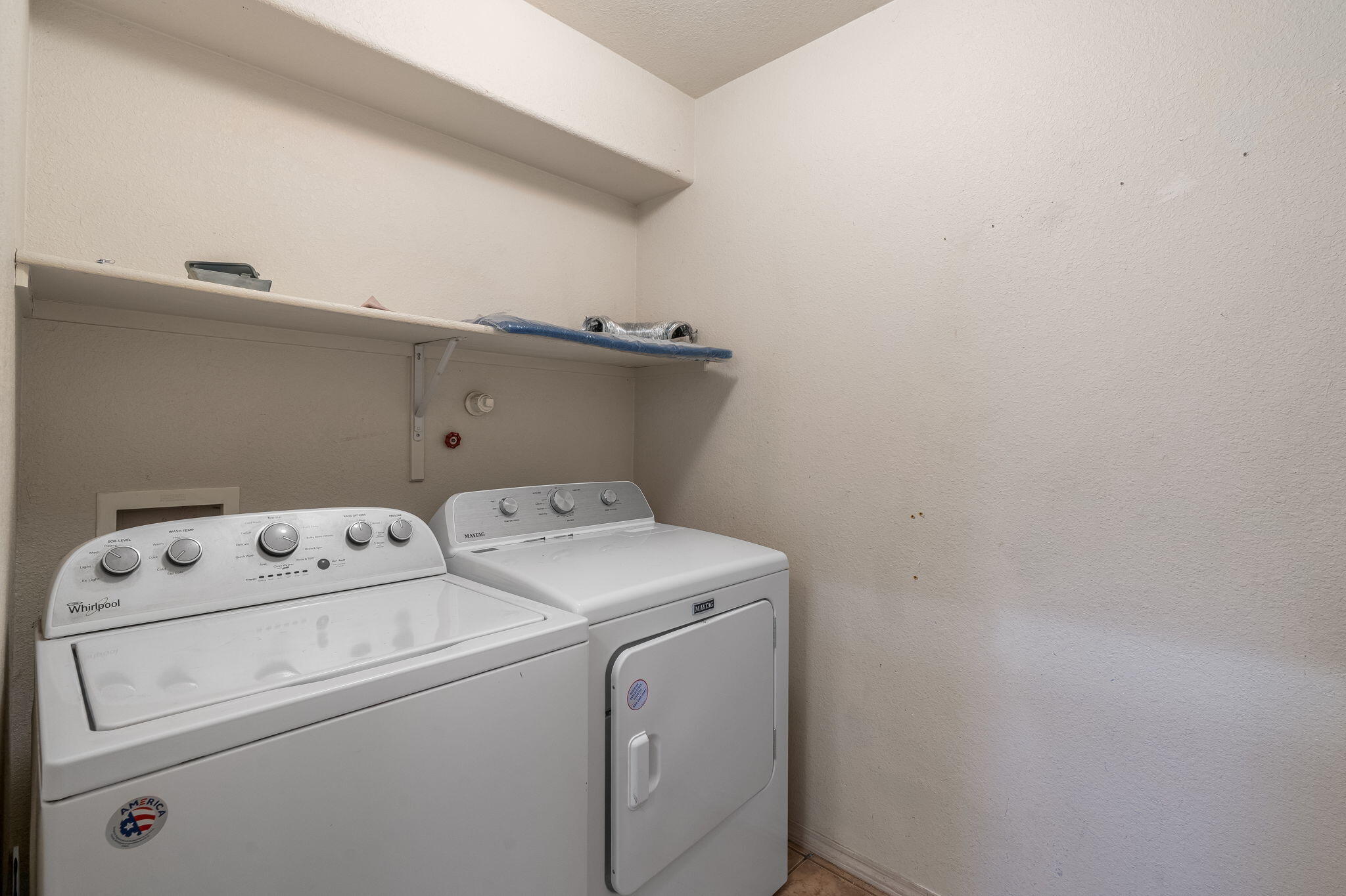 420 SOOTHING MEADOWS Drive NE