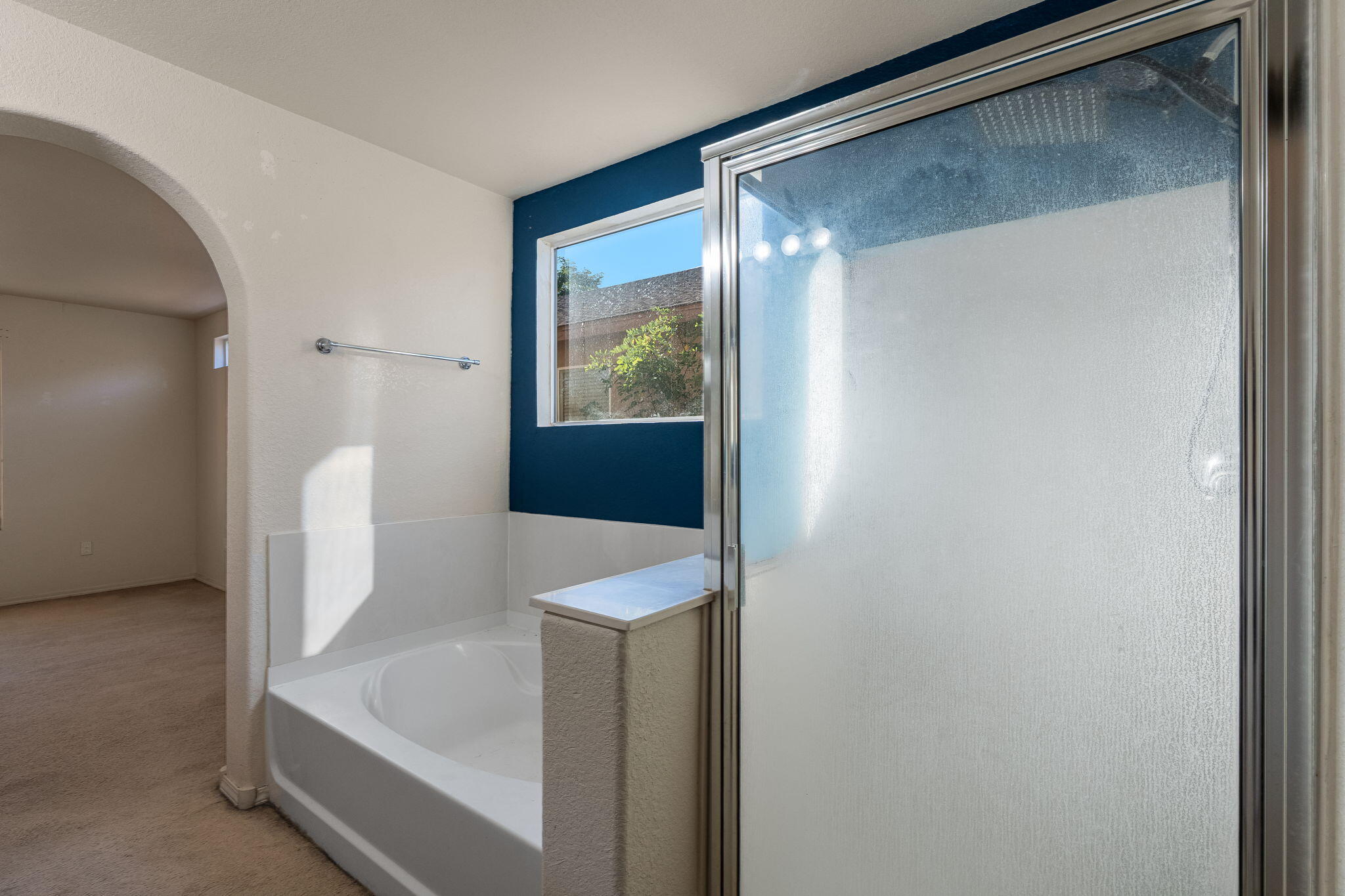 420 SOOTHING MEADOWS Drive NE