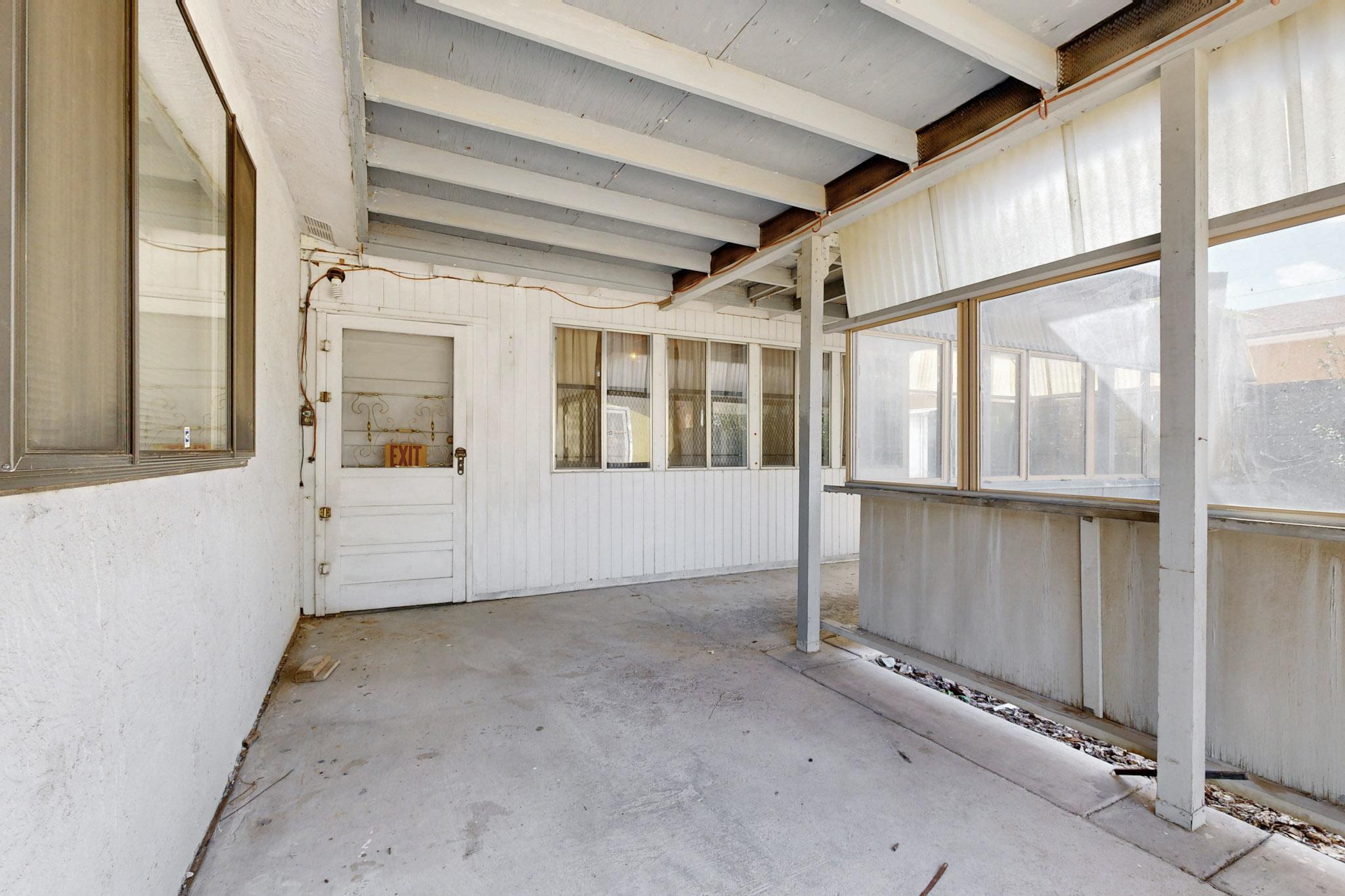 5709 EL RITO Avenue NW