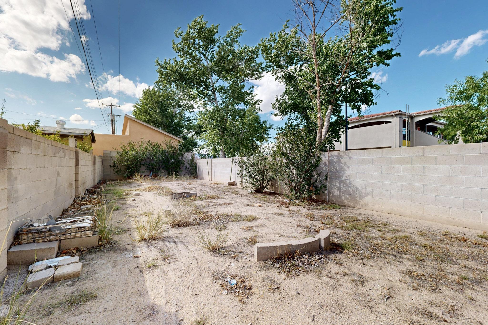 5709 EL RITO Avenue NW