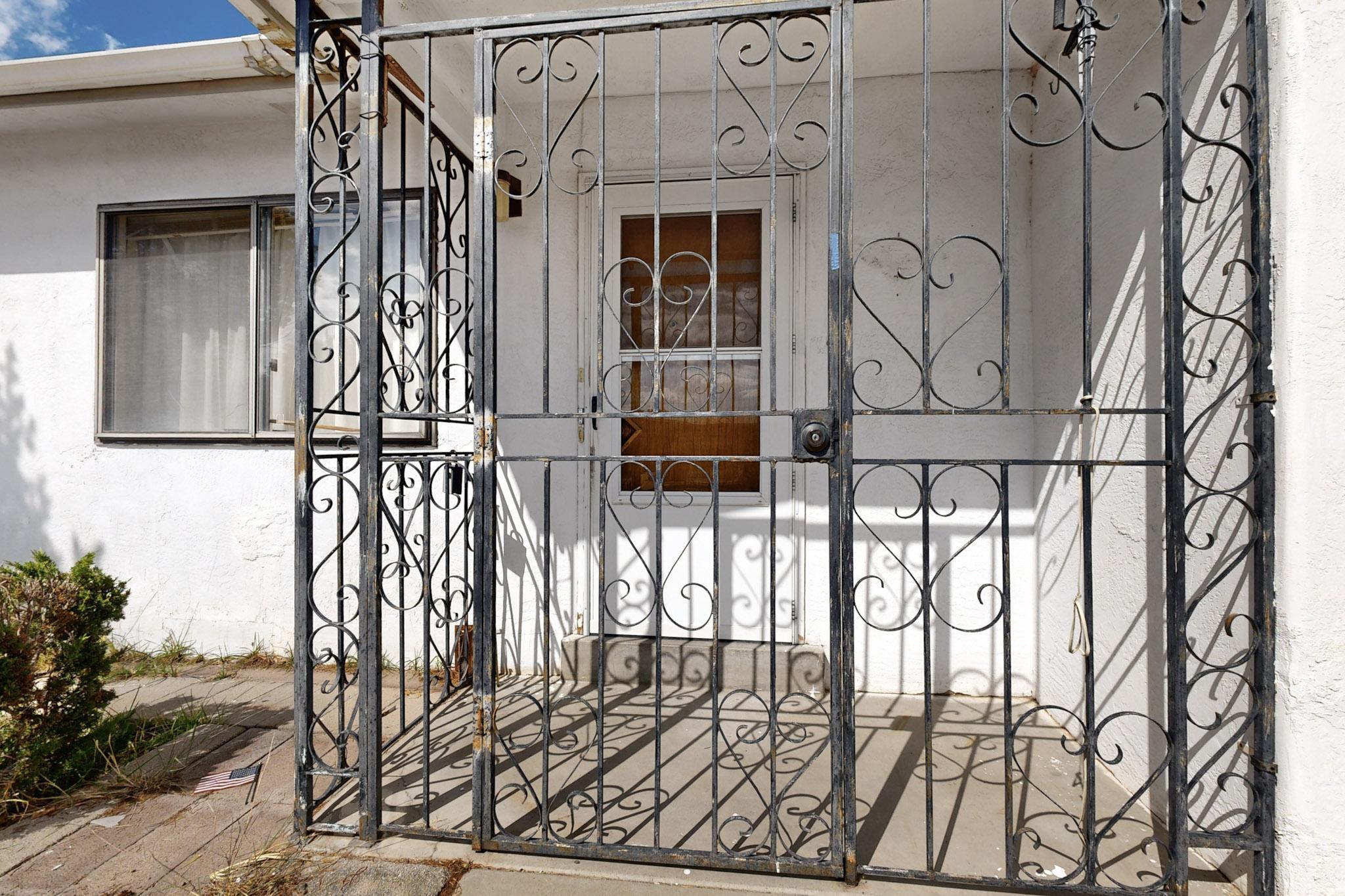 5709 EL RITO Avenue NW