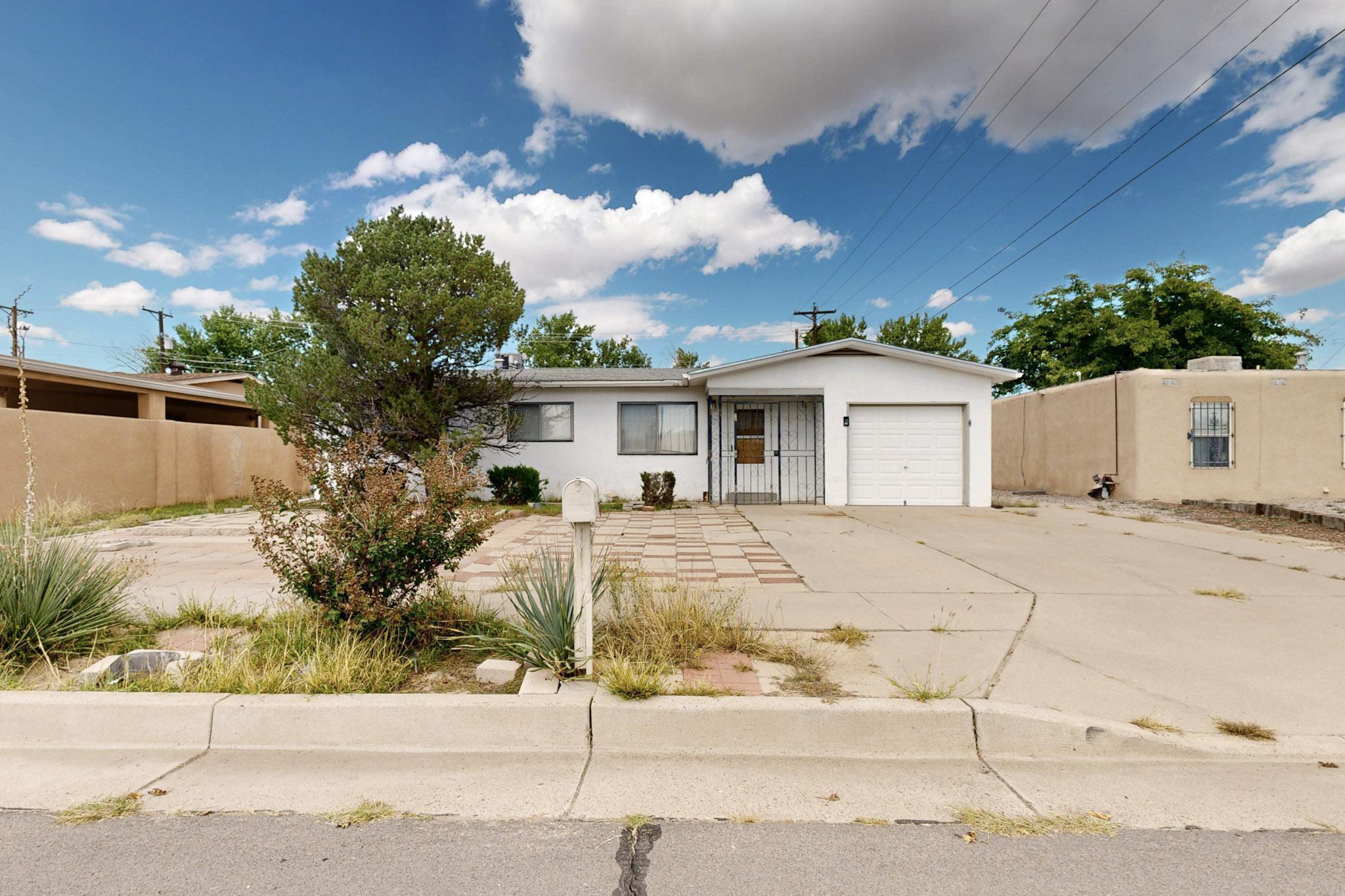 5709 EL RITO Avenue NW