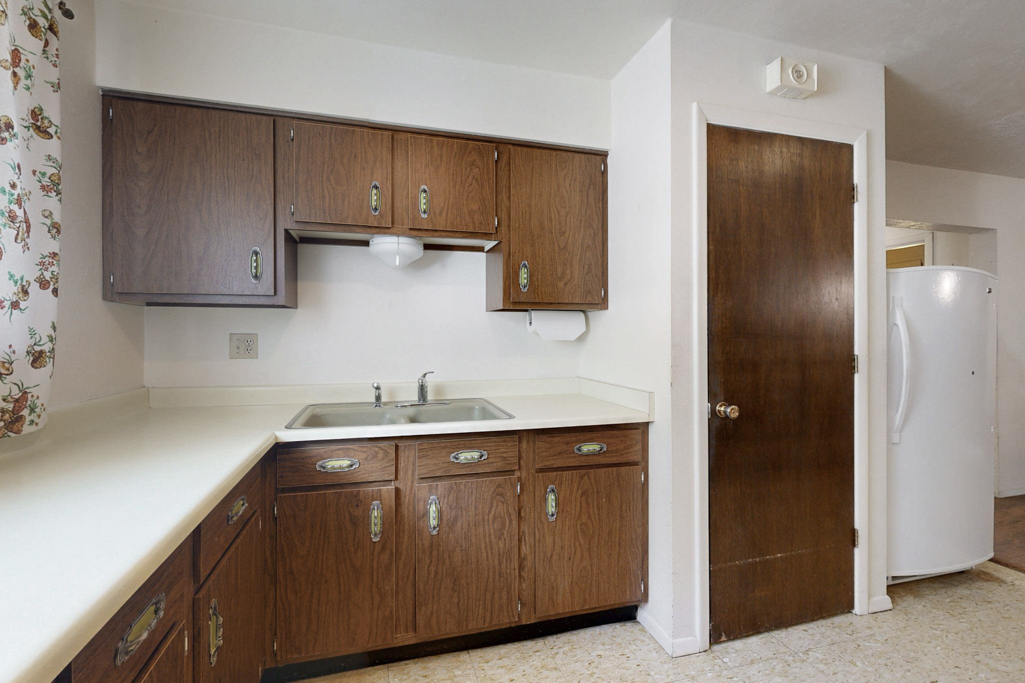 5709 EL RITO Avenue NW