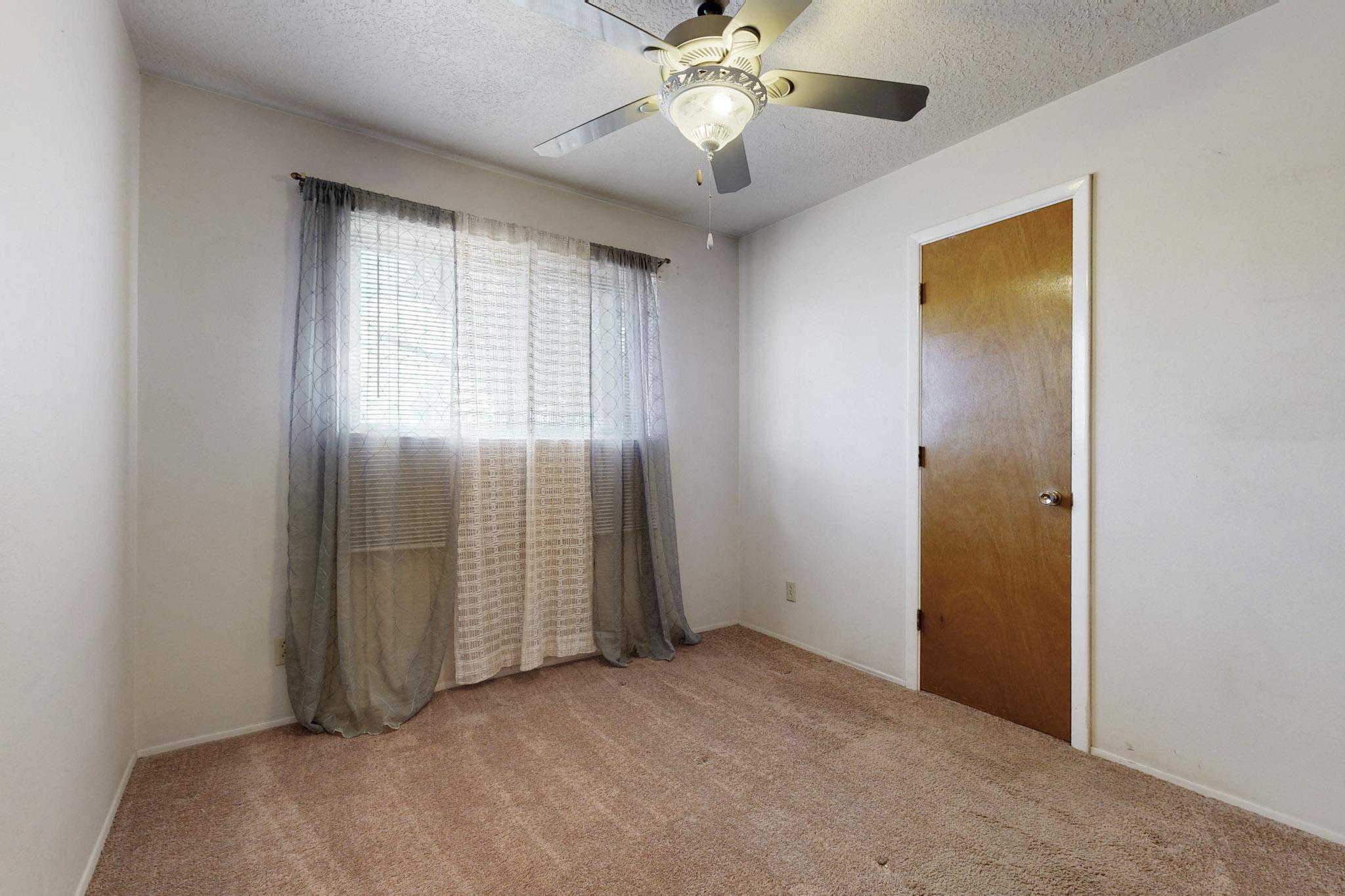 5709 EL RITO Avenue NW