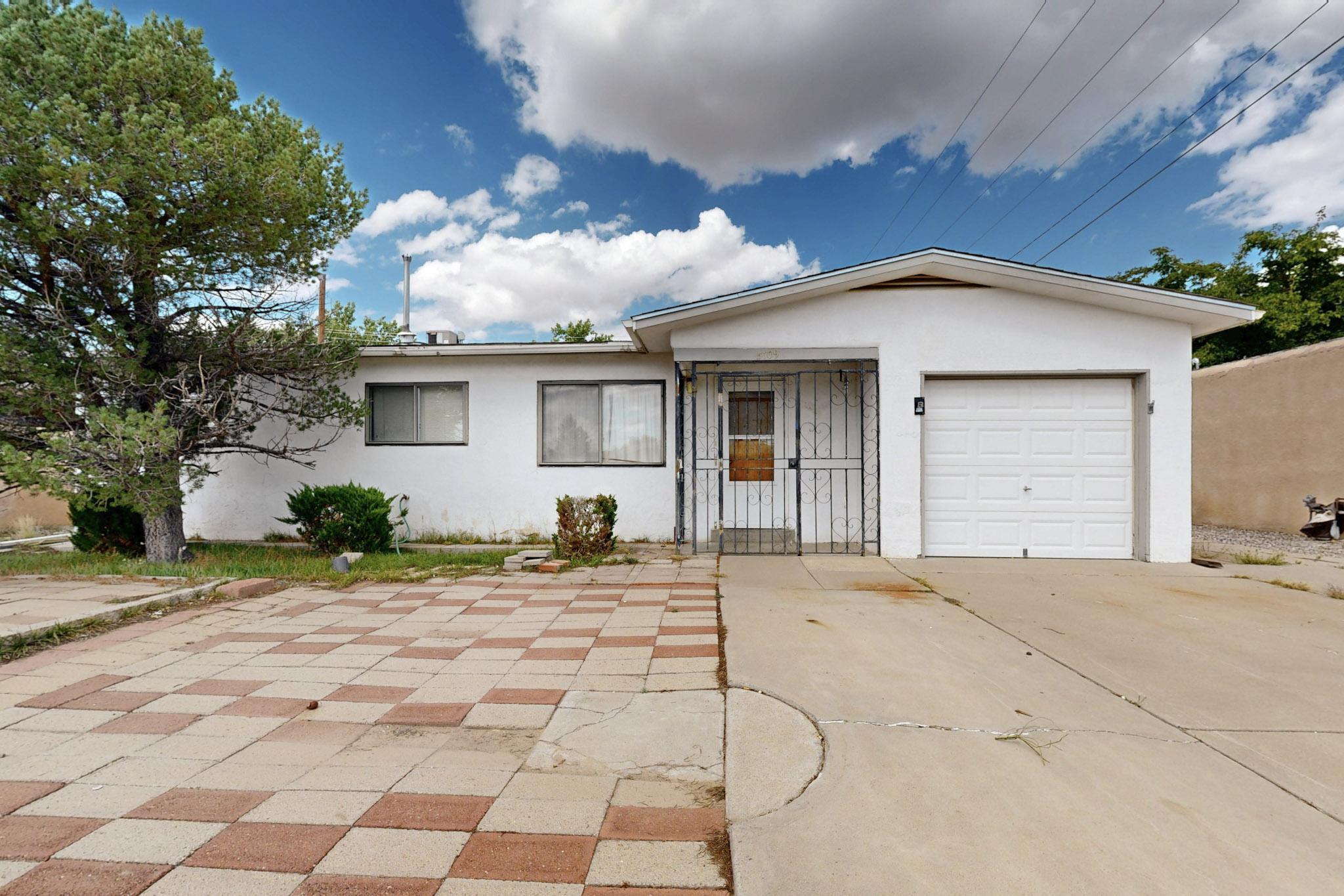 5709 EL RITO Avenue NW