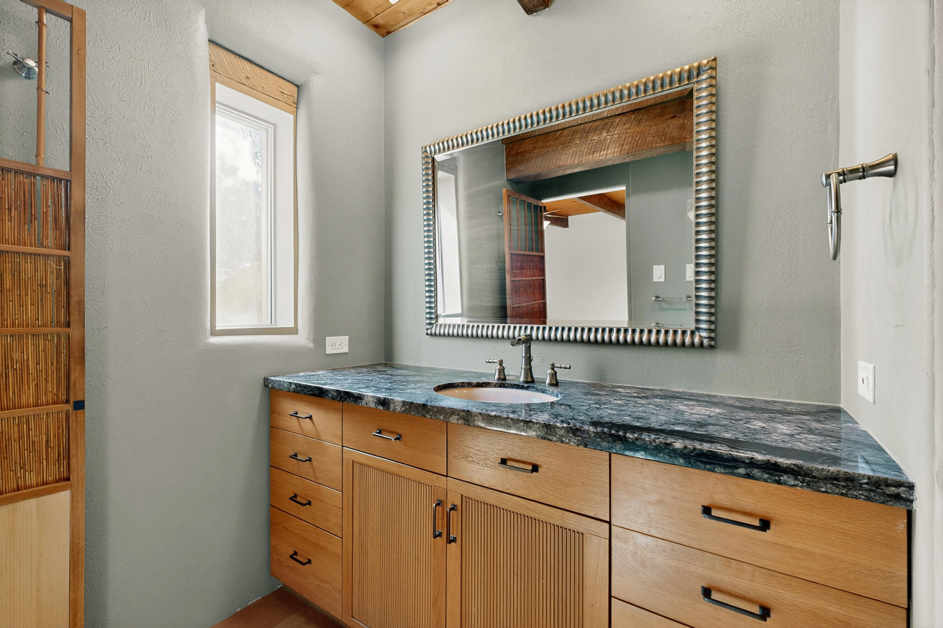 1025 GUADALUPE DEL PRADO Street NW