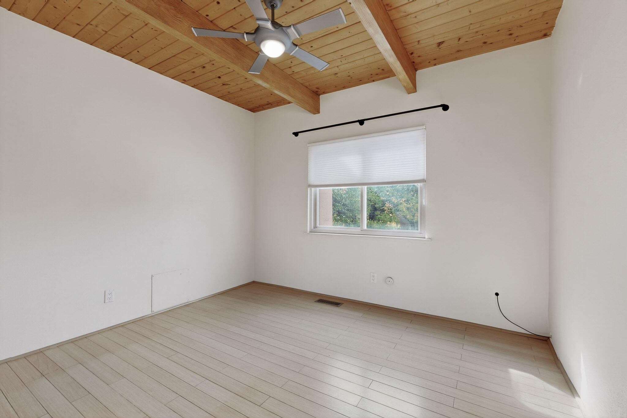 1025 GUADALUPE DEL PRADO Street NW