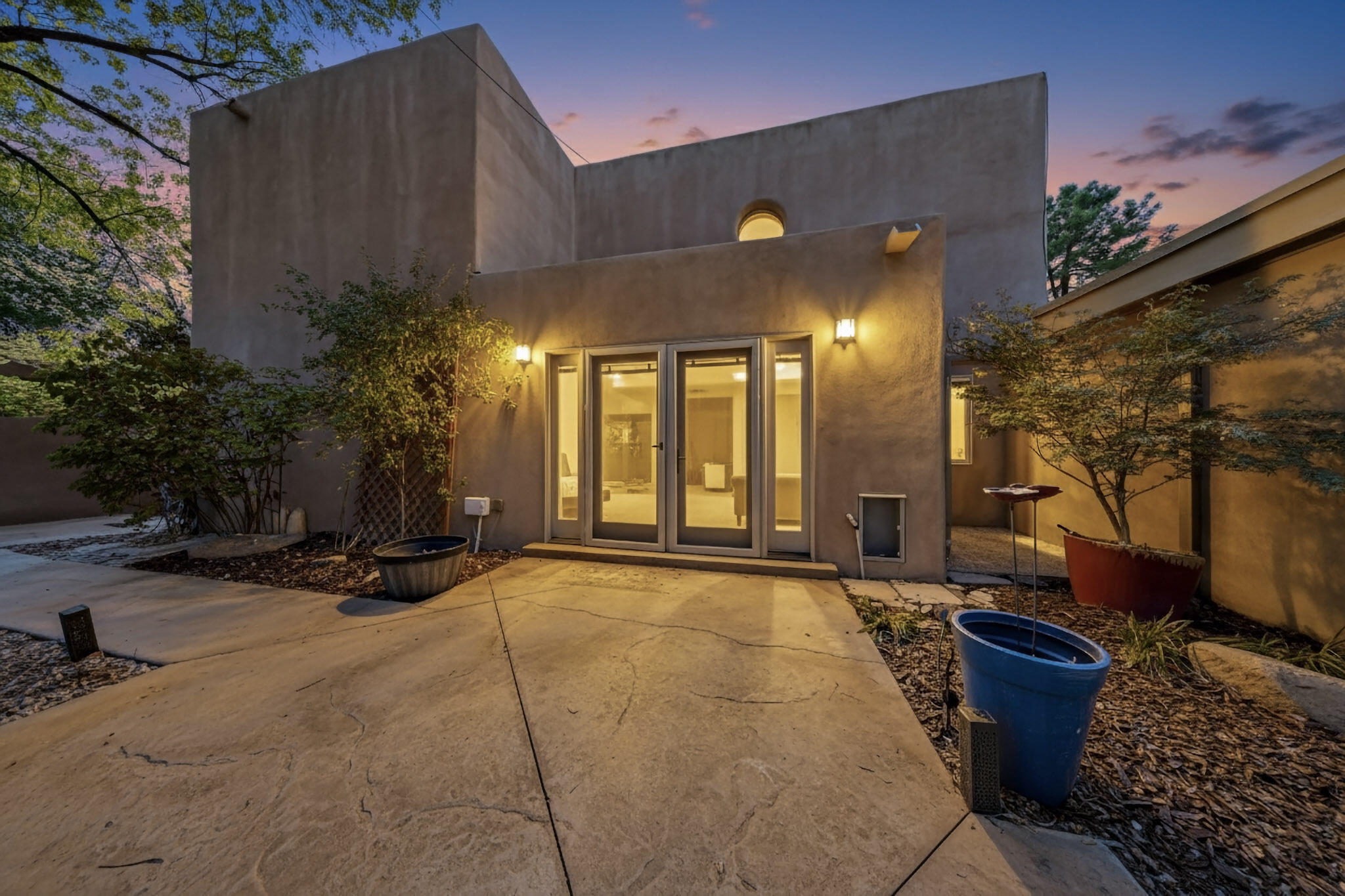 1025 GUADALUPE DEL PRADO Street NW