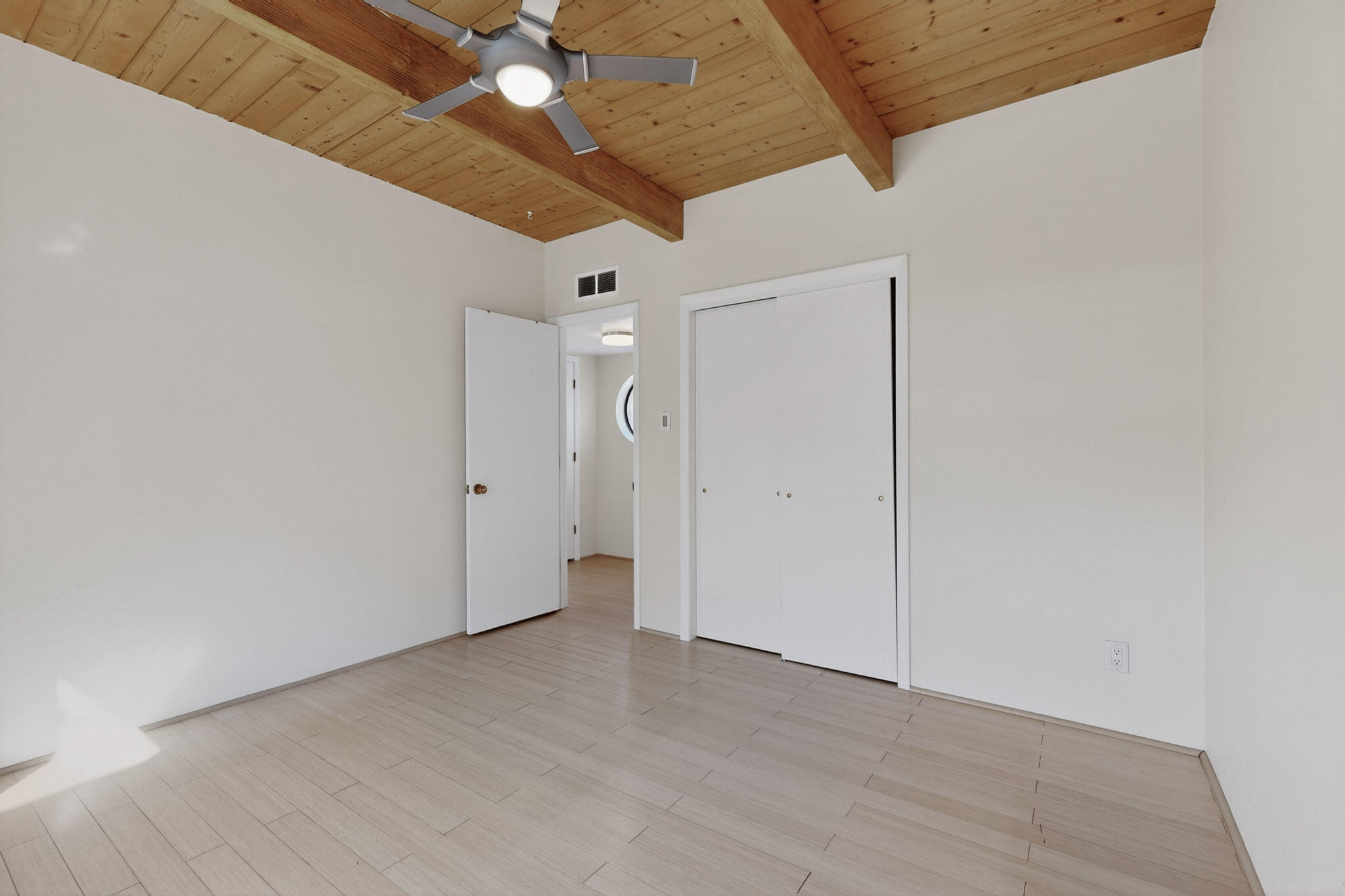 1025 GUADALUPE DEL PRADO Street NW