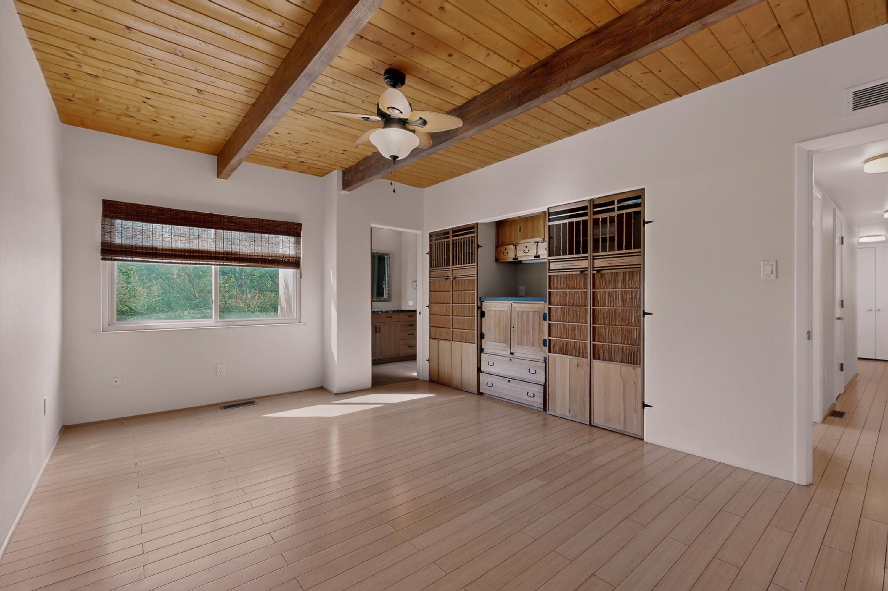 1025 GUADALUPE DEL PRADO Street NW