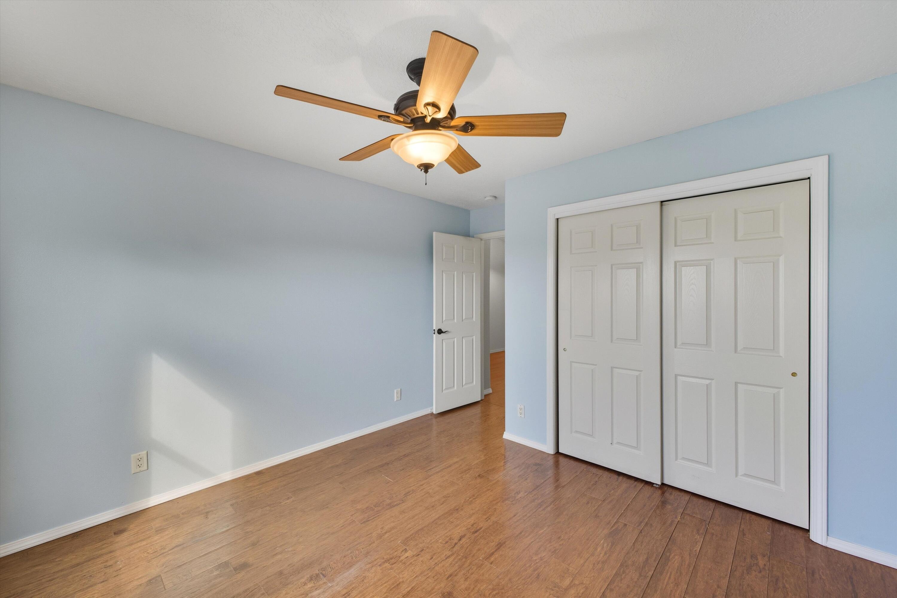 2900 STAPLETON Avenue NE