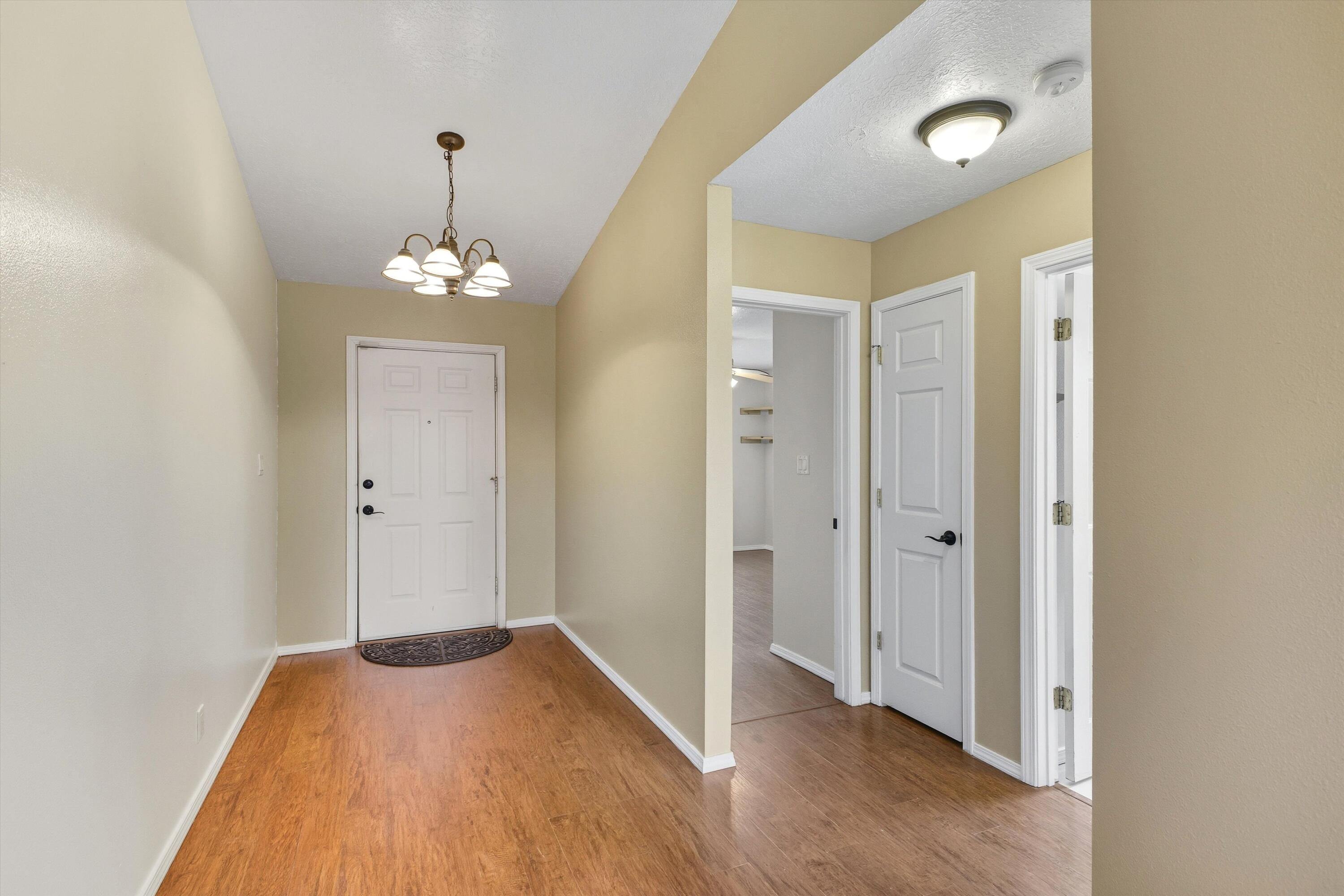 2900 STAPLETON Avenue NE