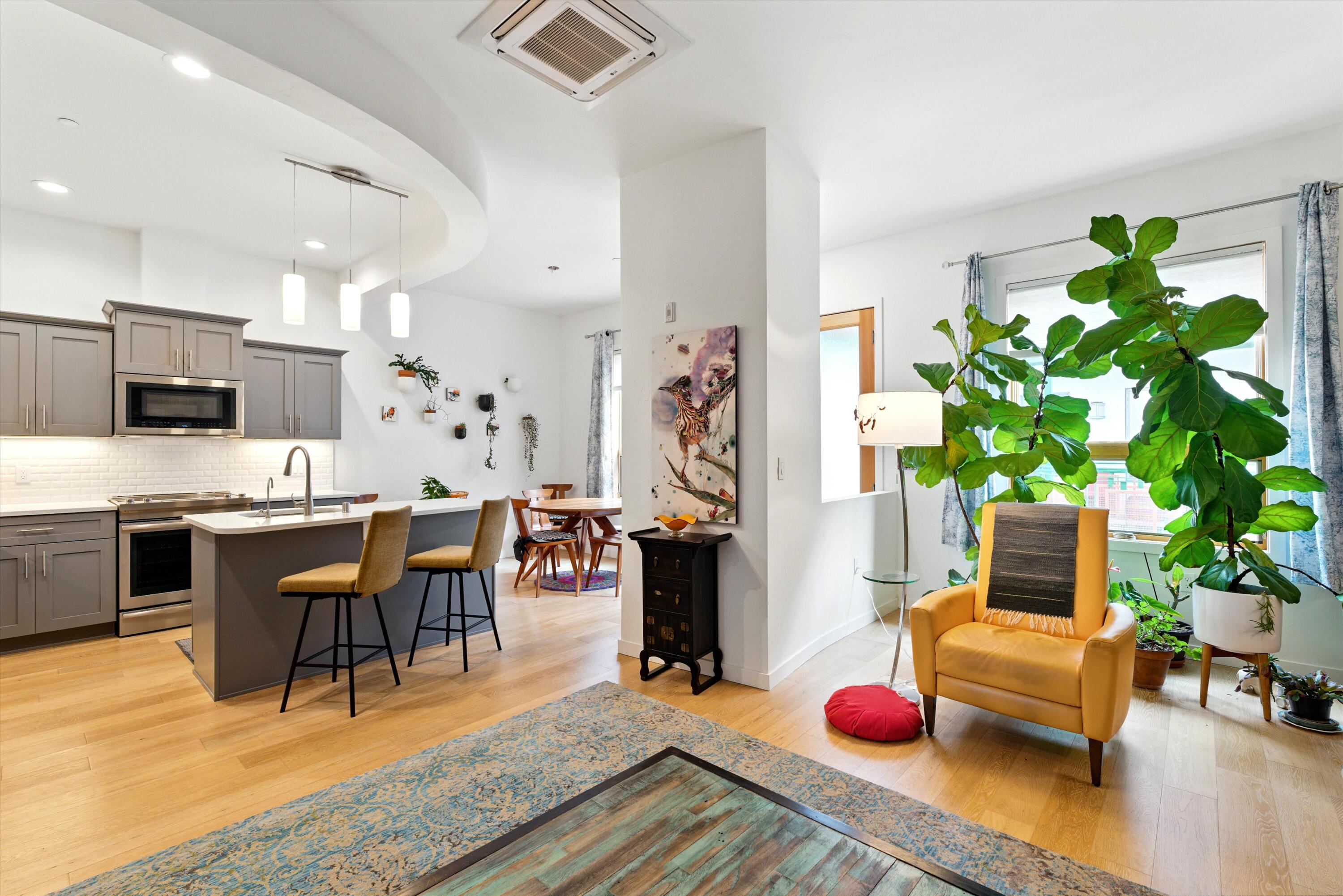 3600 Central Avenue SE 212