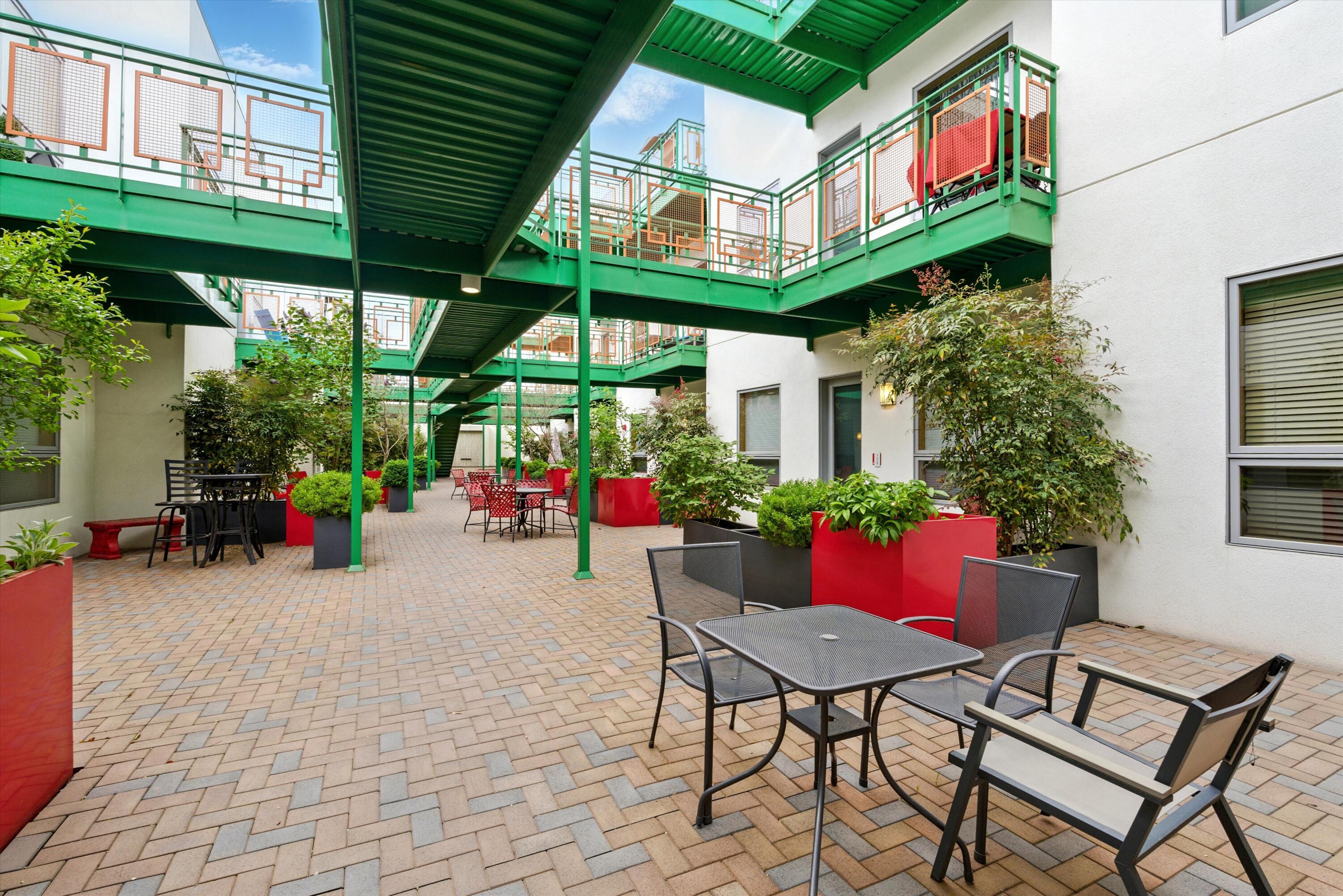 3600 Central Avenue SE 212