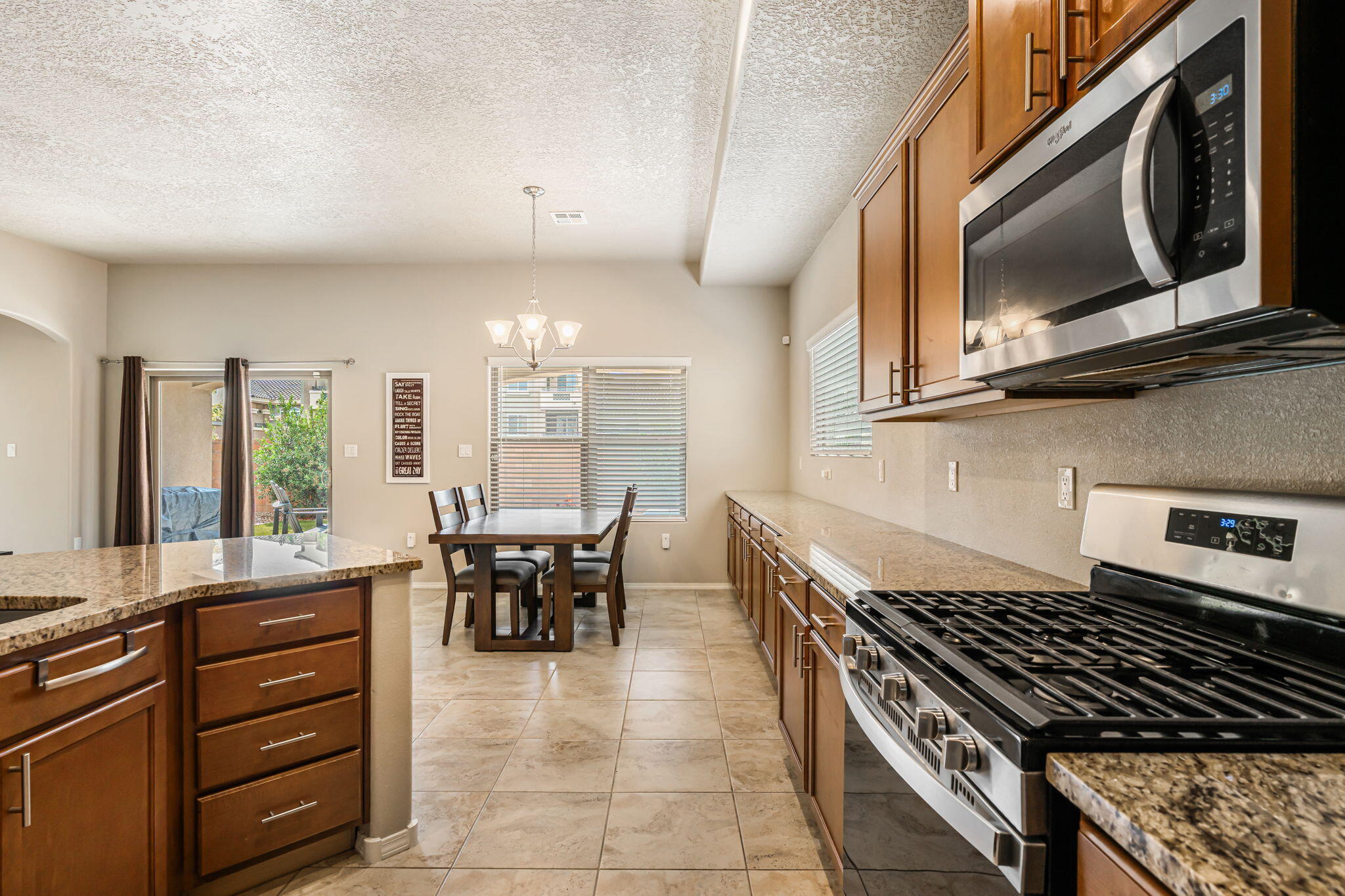 7223 LAGUNA NIGUEL Drive NE