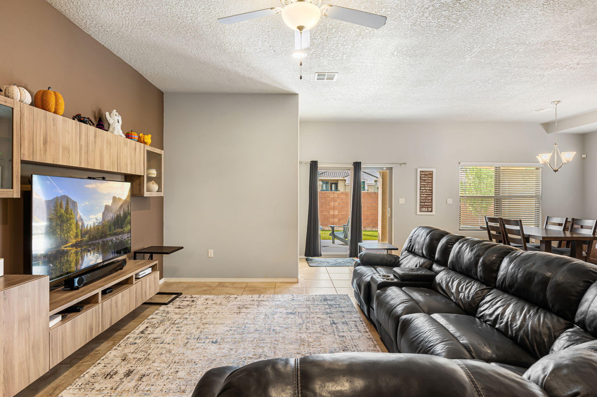 7223 LAGUNA NIGUEL Drive NE