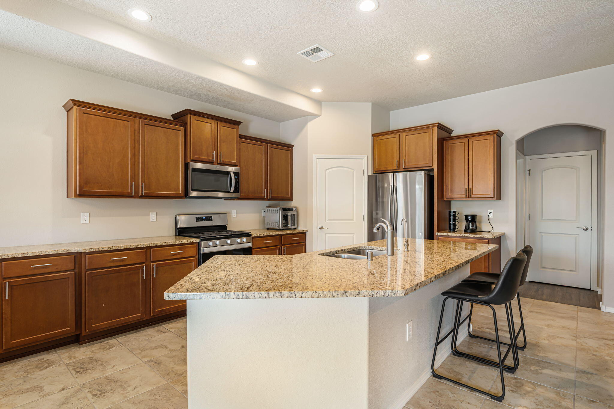 7223 LAGUNA NIGUEL Drive NE