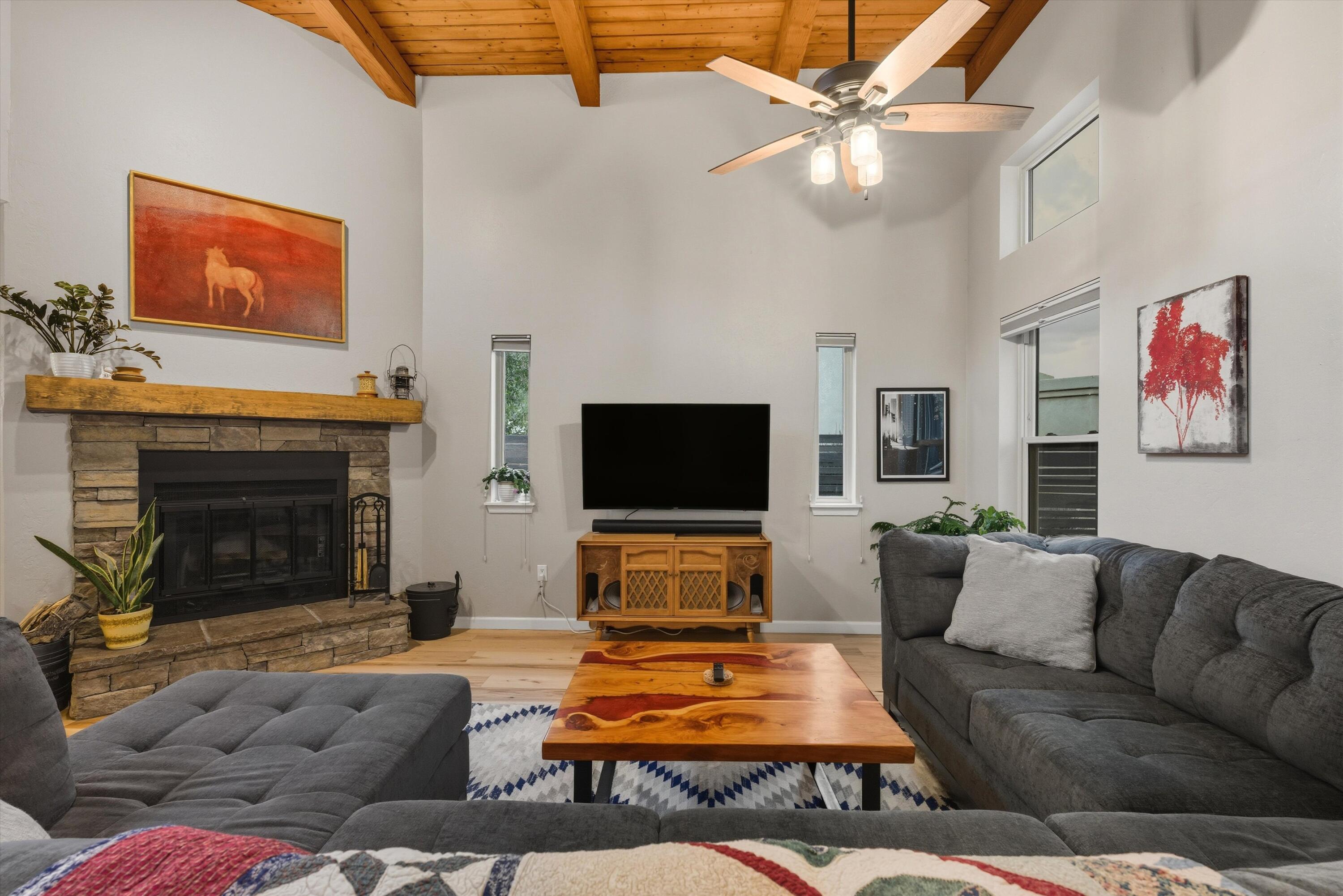 2820 TRAMWAY Circle NE