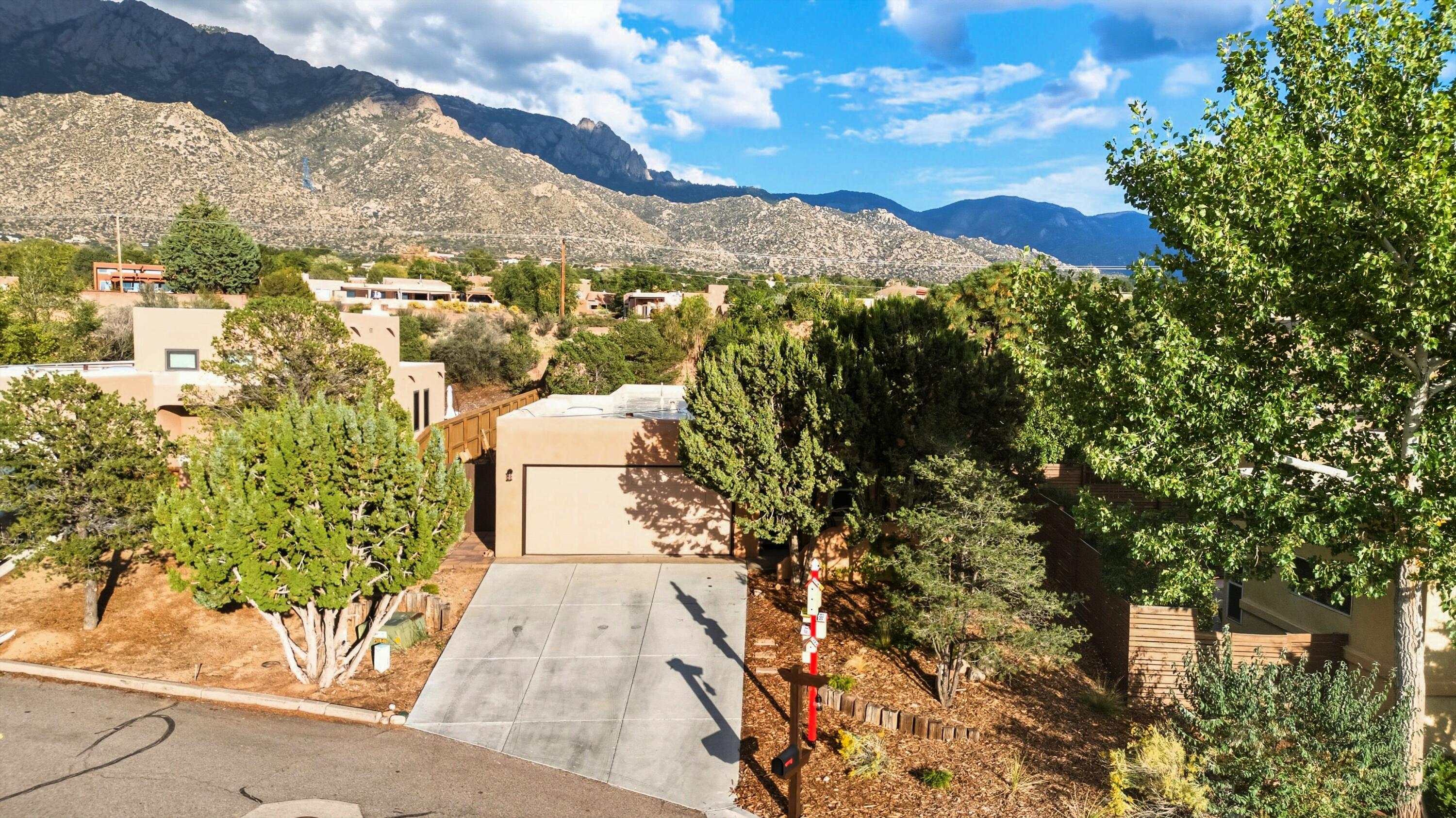 2820 TRAMWAY Circle NE