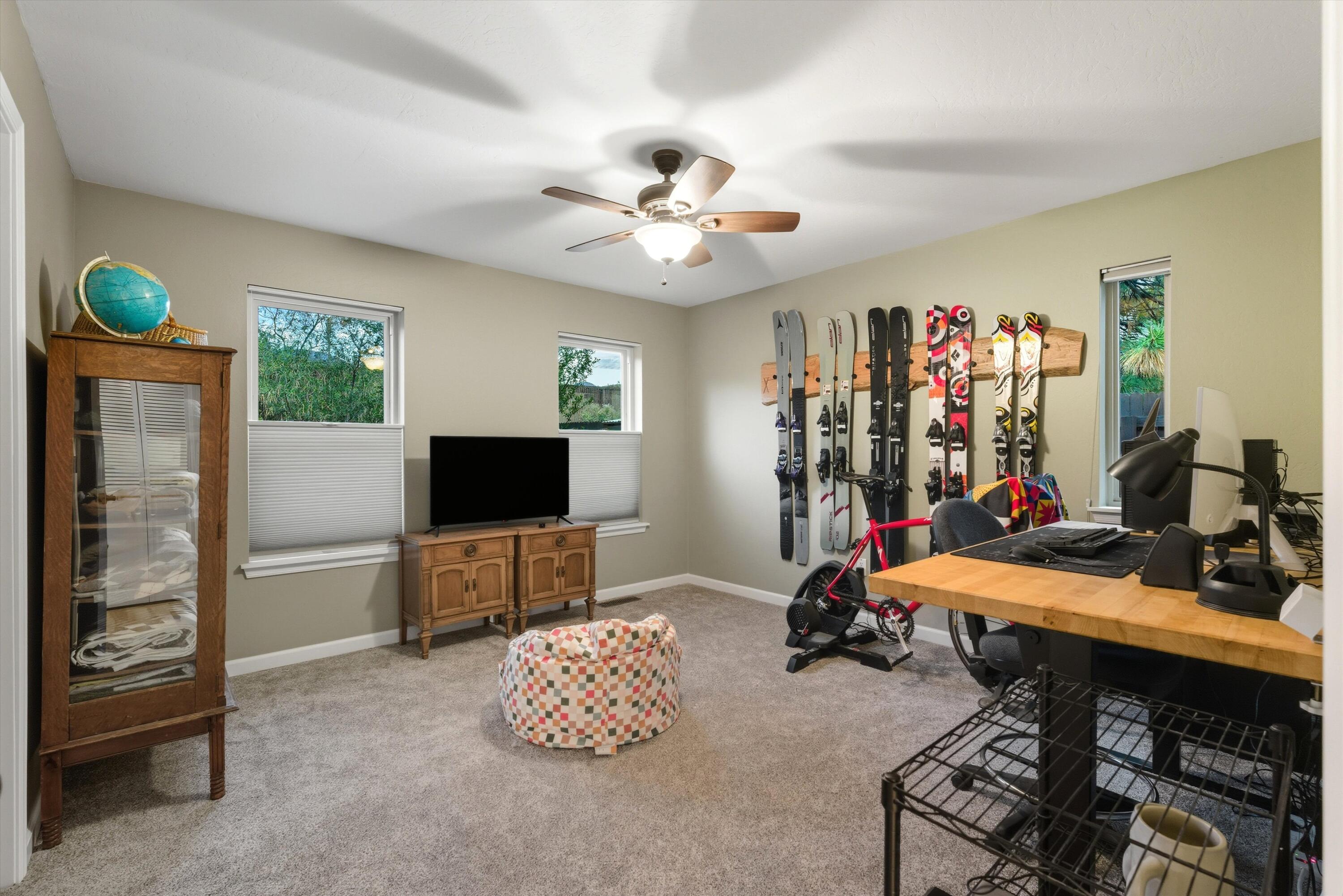 2820 TRAMWAY Circle NE