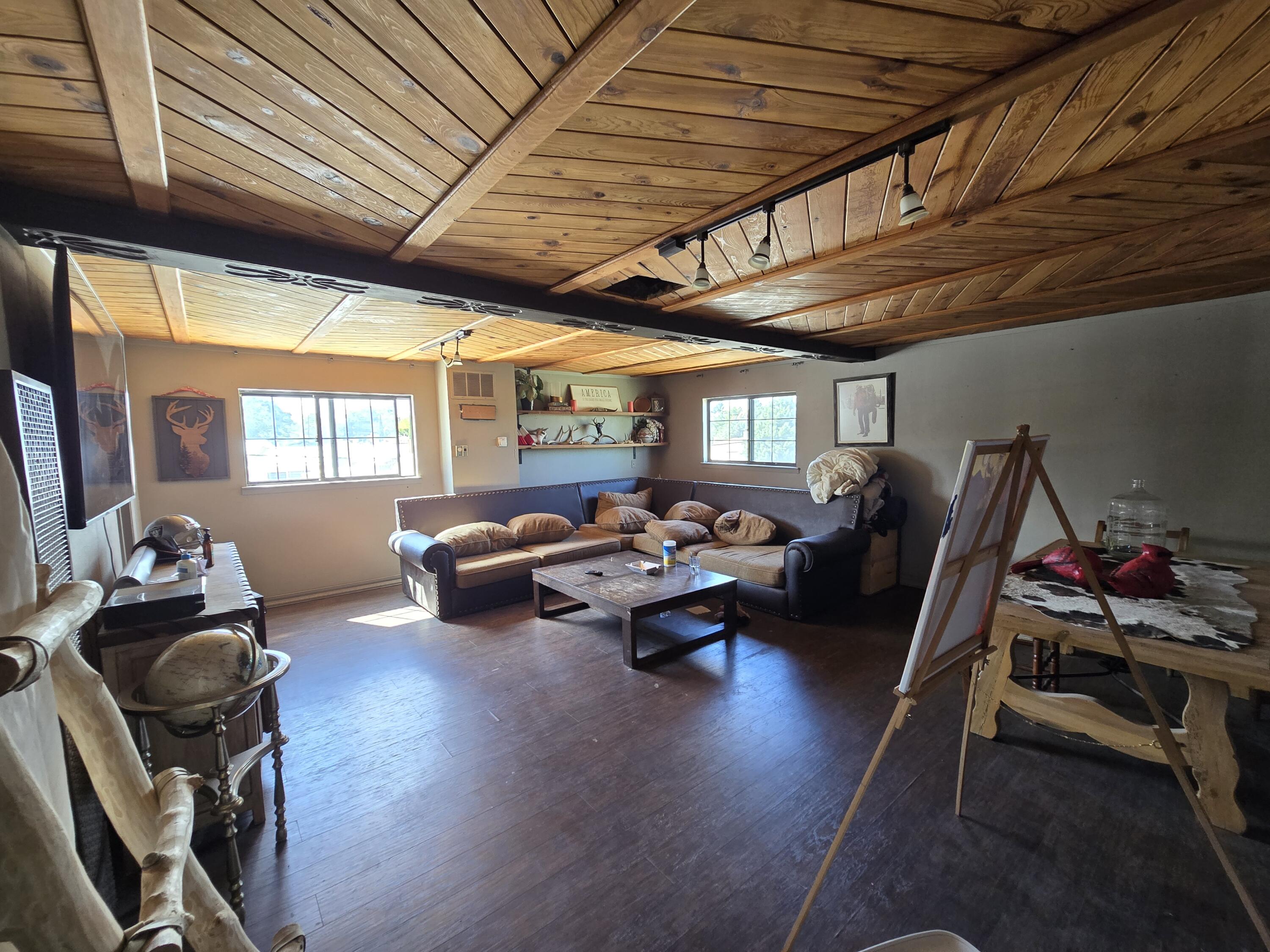 10227 Avenida Serena Drive NW