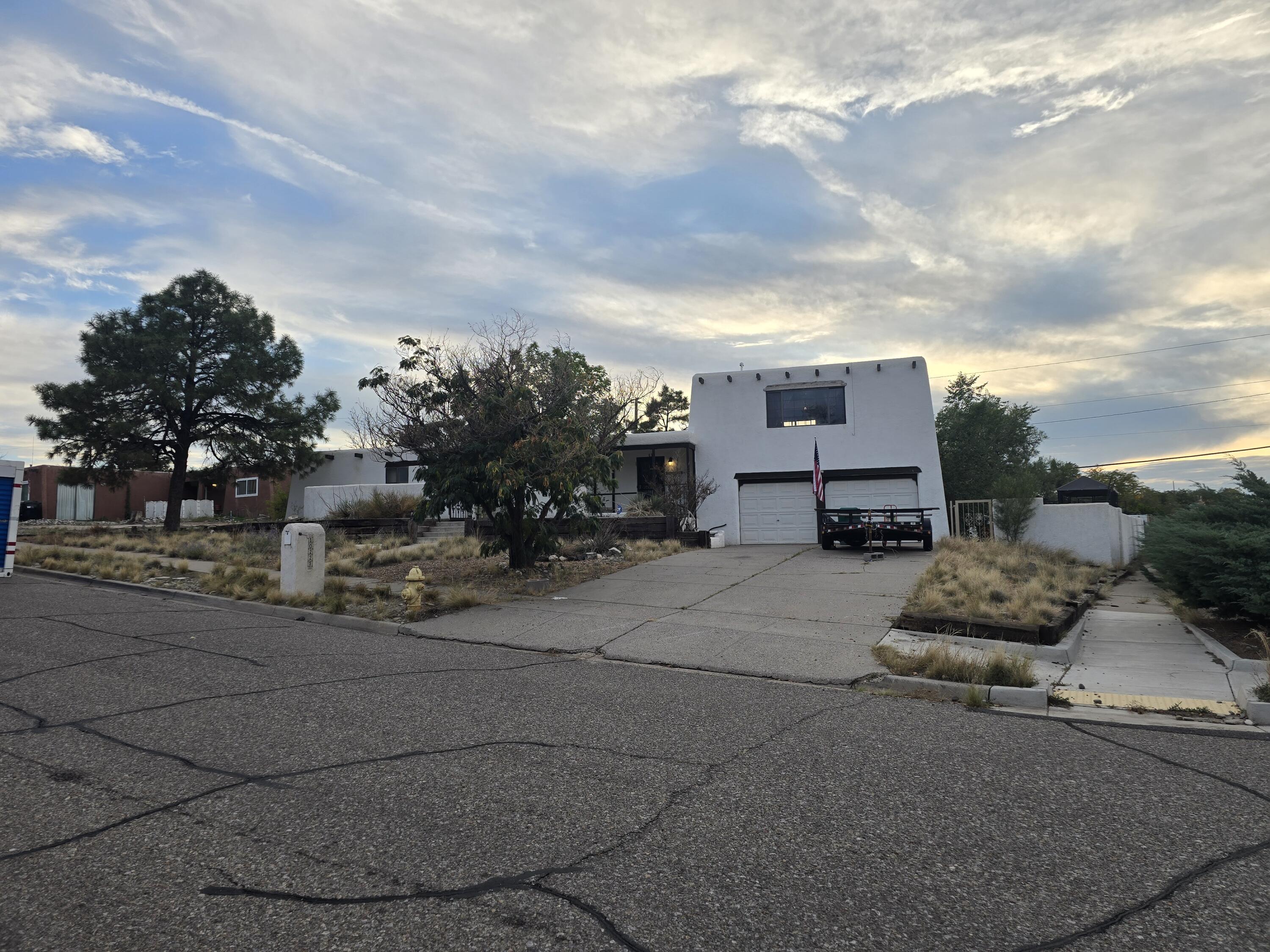 10227 Avenida Serena Drive NW