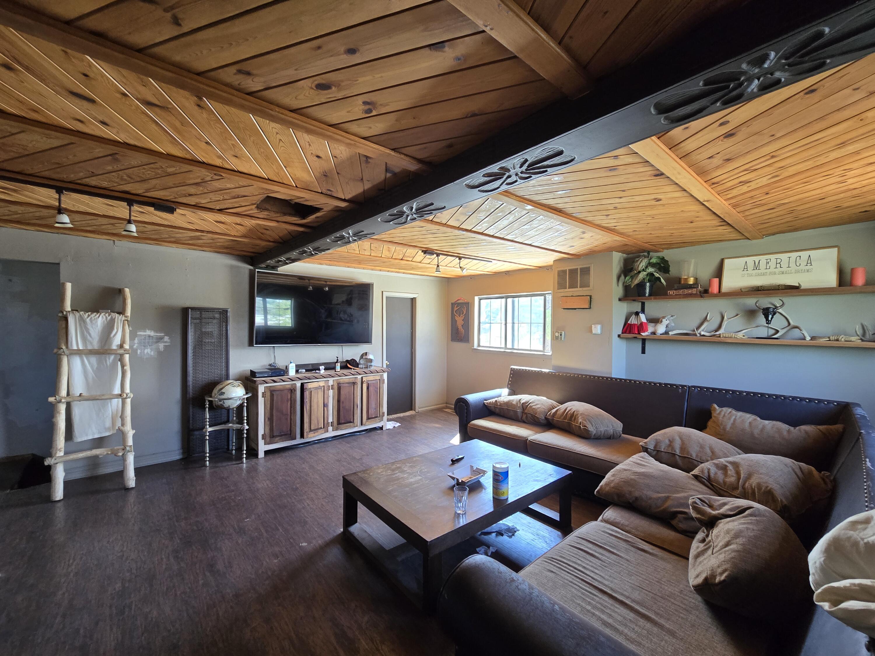 10227 Avenida Serena Drive NW