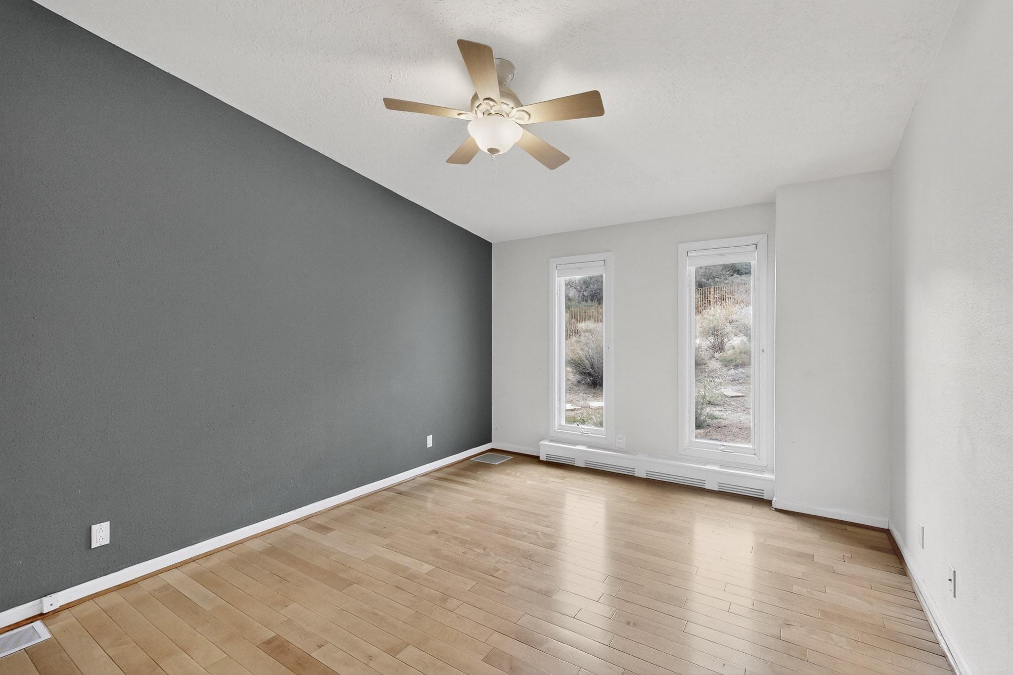 9 Sandia Heights Drive NE