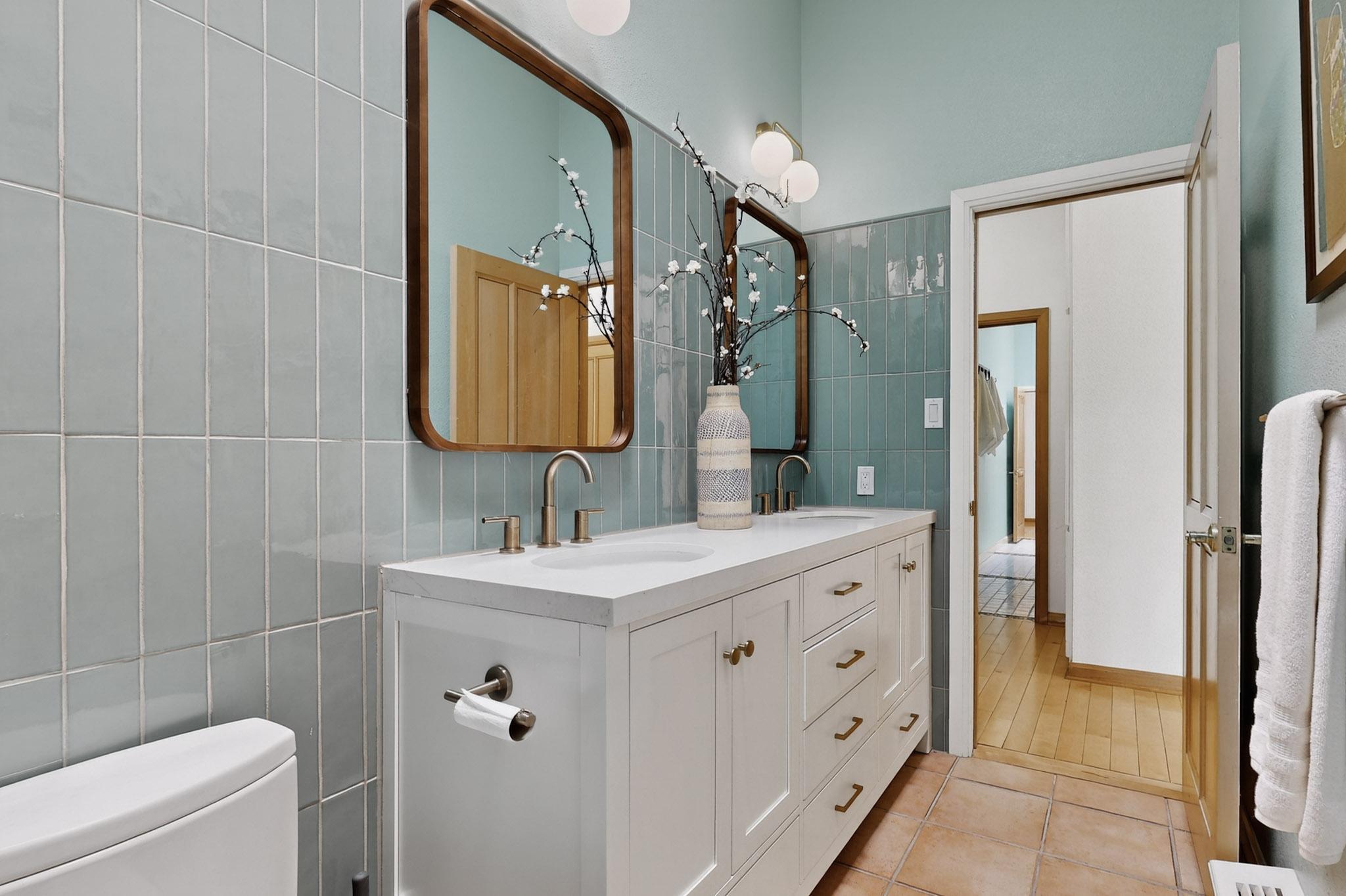 9 Sandia Heights Drive NE