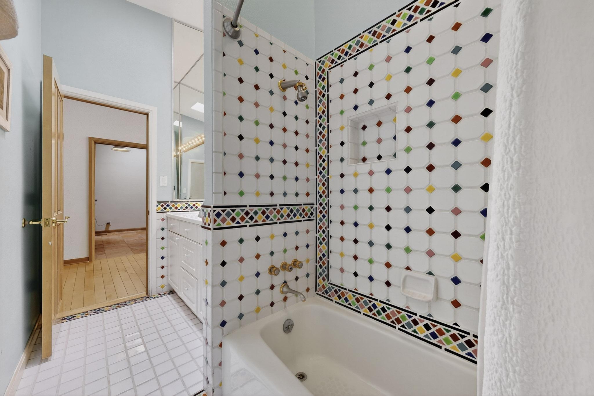 9 Sandia Heights Drive NE