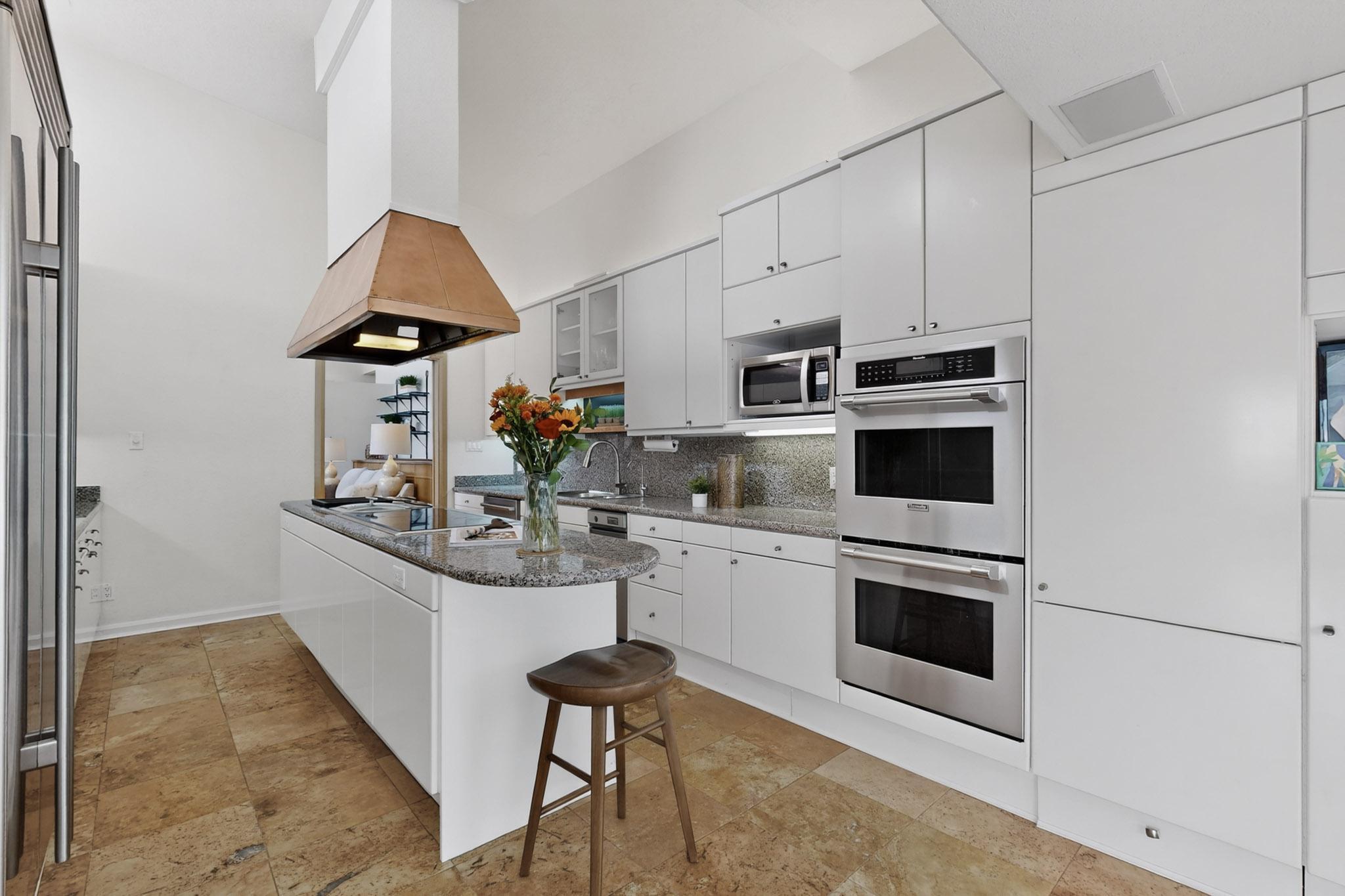 9 Sandia Heights Drive NE