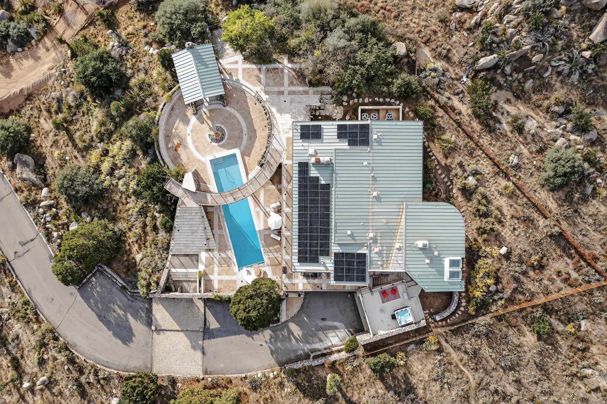 9 Sandia Heights Drive NE