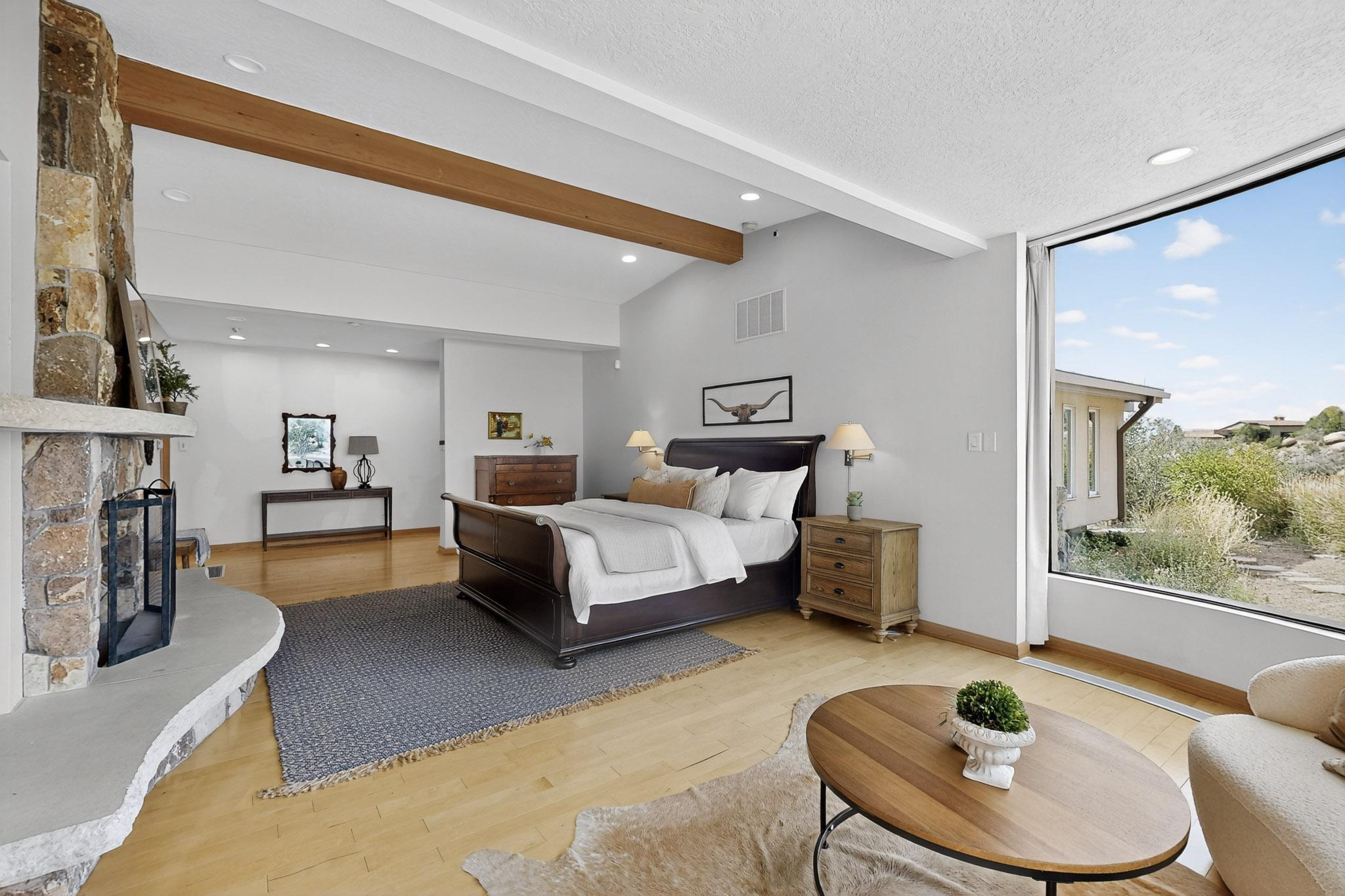 9 Sandia Heights Drive NE