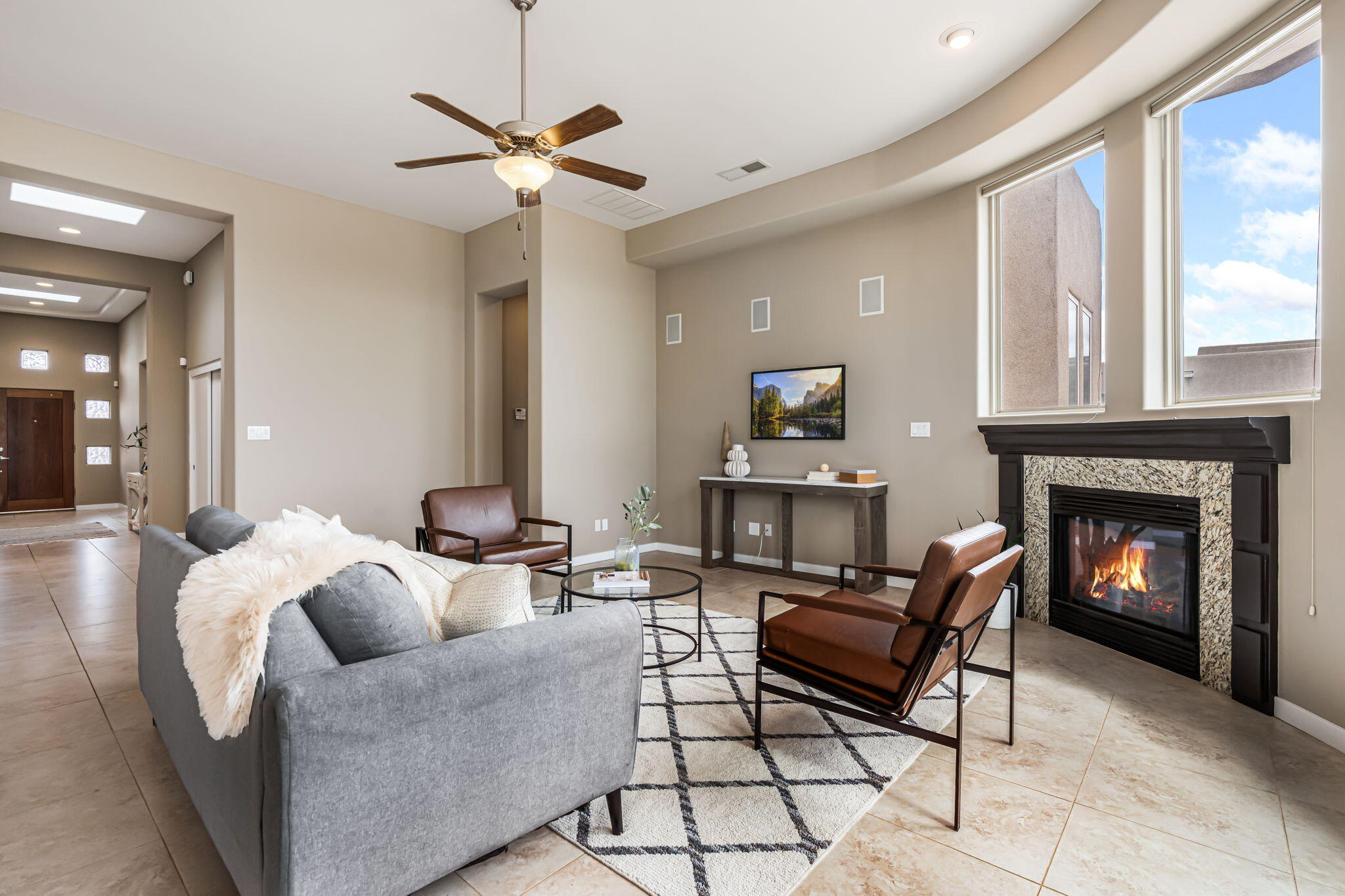 5012 Camino Valle Trail NW