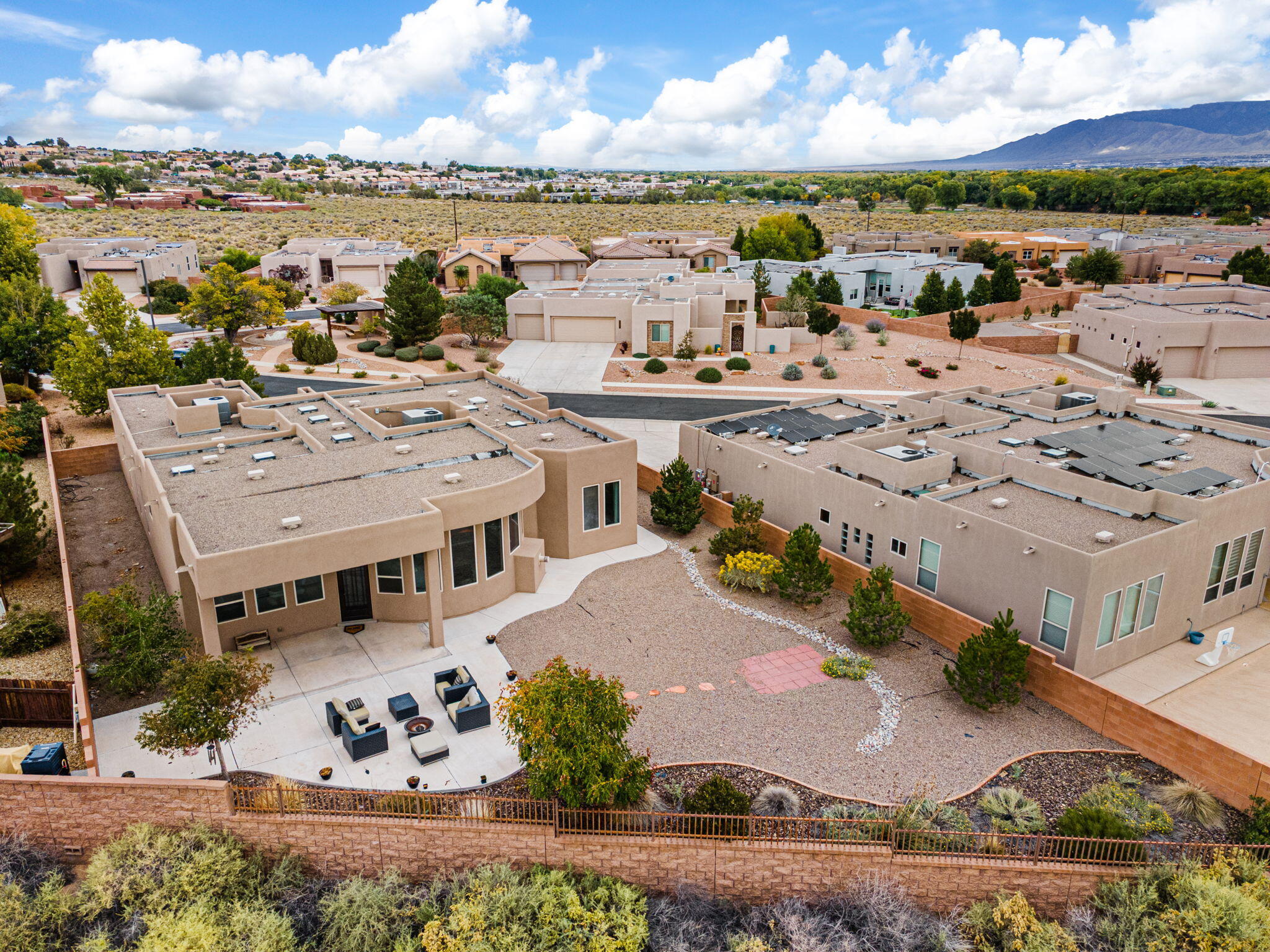 5012 Camino Valle Trail NW