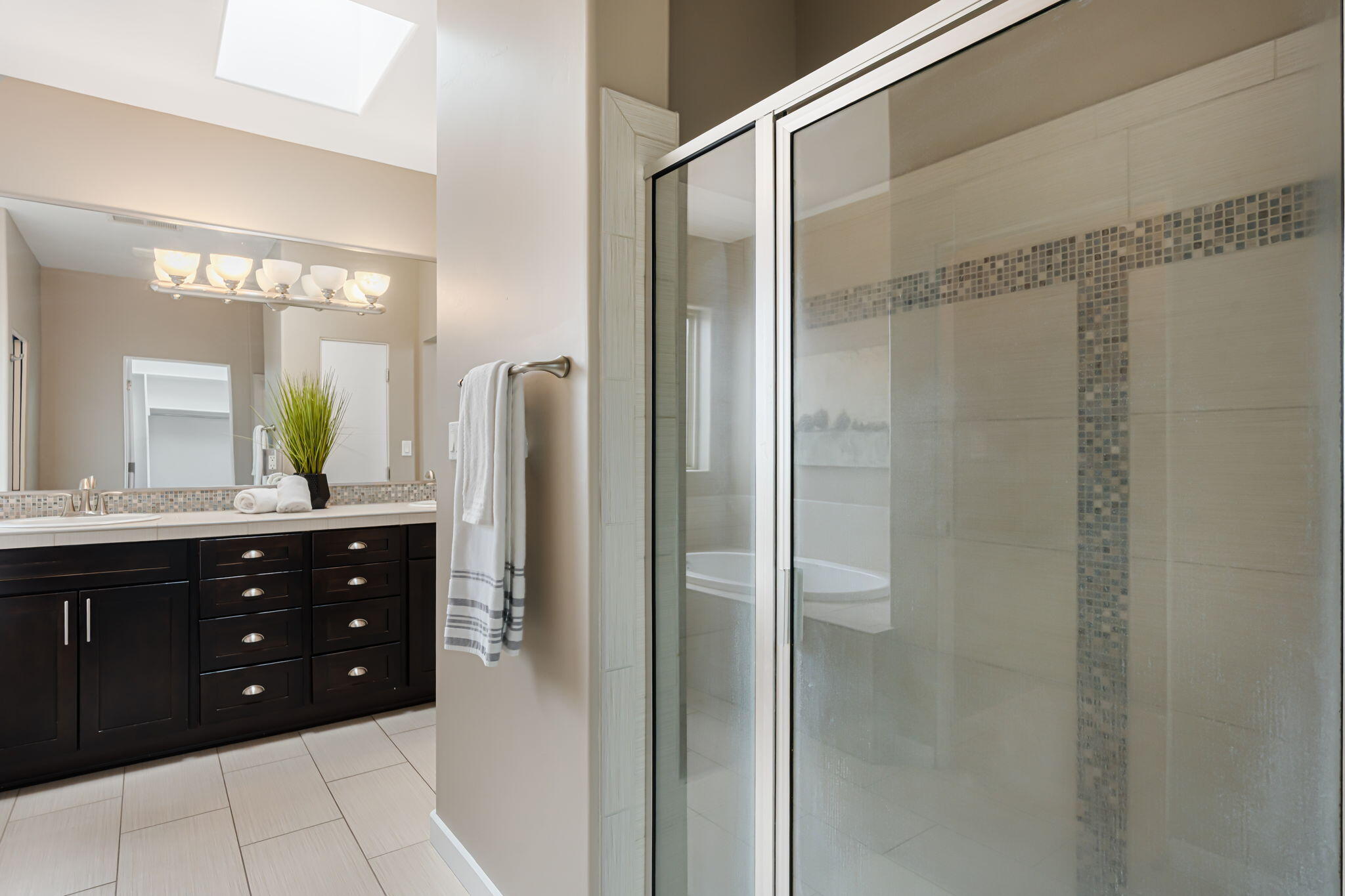 5012 Camino Valle Trail NW