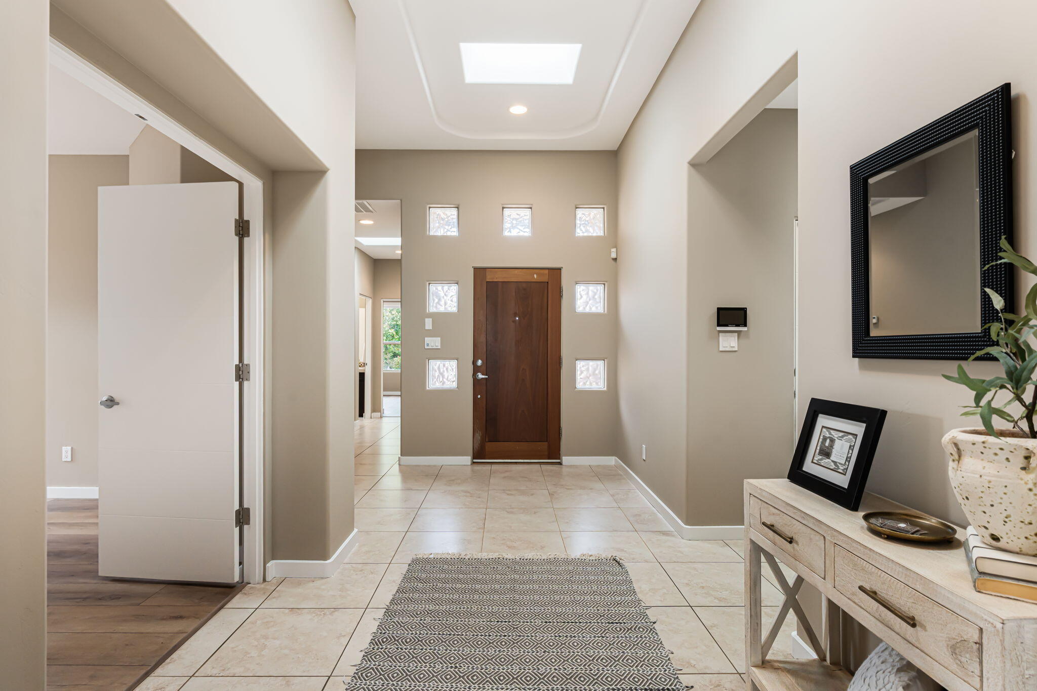 5012 Camino Valle Trail NW